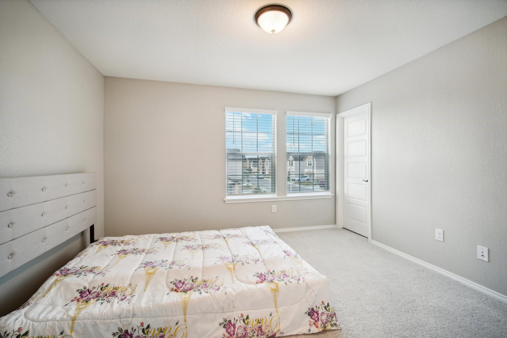 7102 Summer Tanager Dr # 16, Austin, TX 78744
