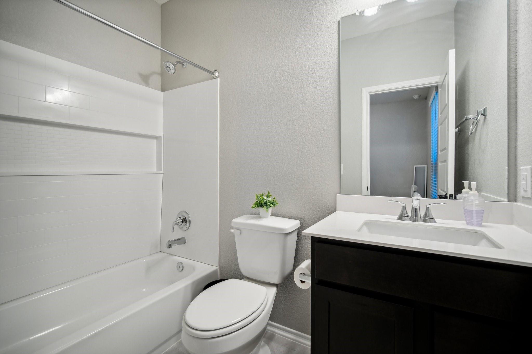 7102 Summer Tanager Dr # 16, Austin, TX 78744