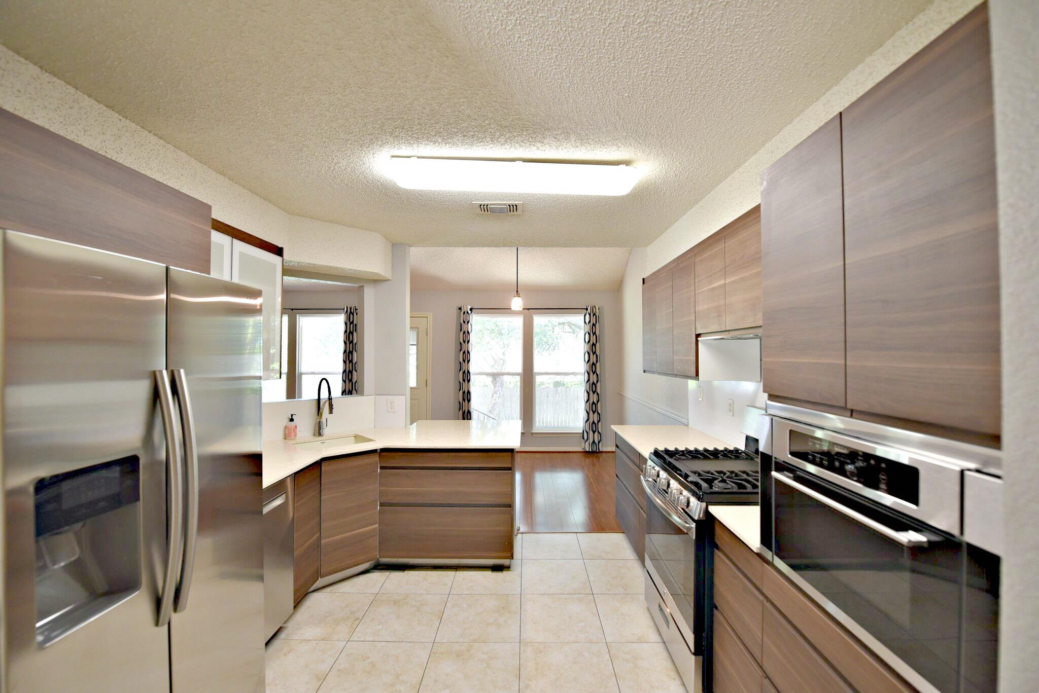 2402 Spring Wagon Ln, Austin, TX 78728