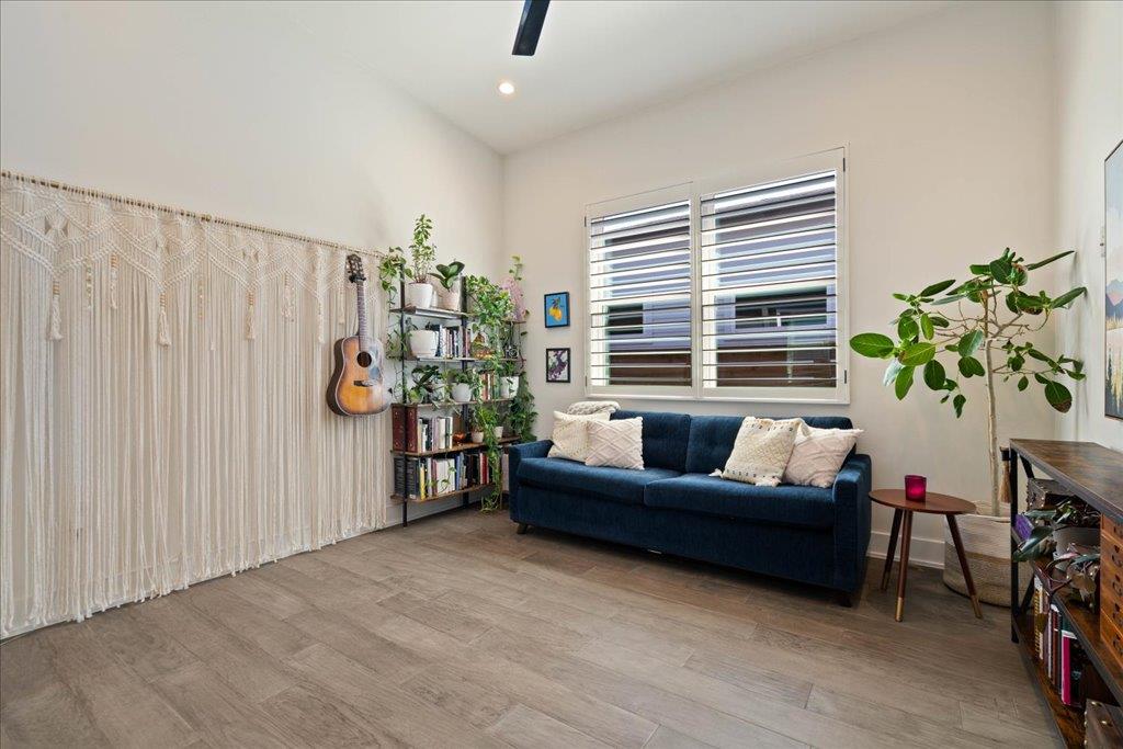 7009 Zachary Dr, Austin, TX 78724