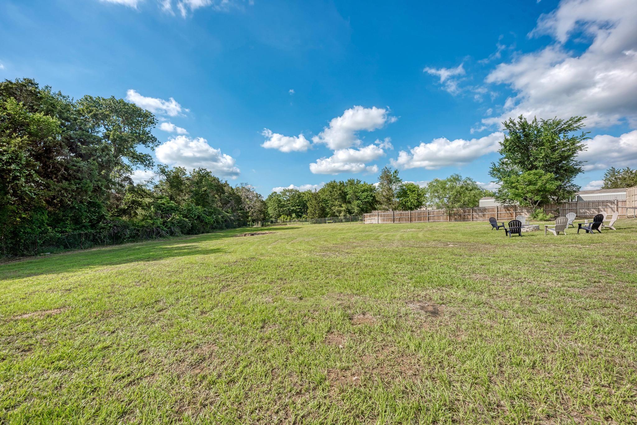 114 La Cascada Pass, Elgin, TX 78621
