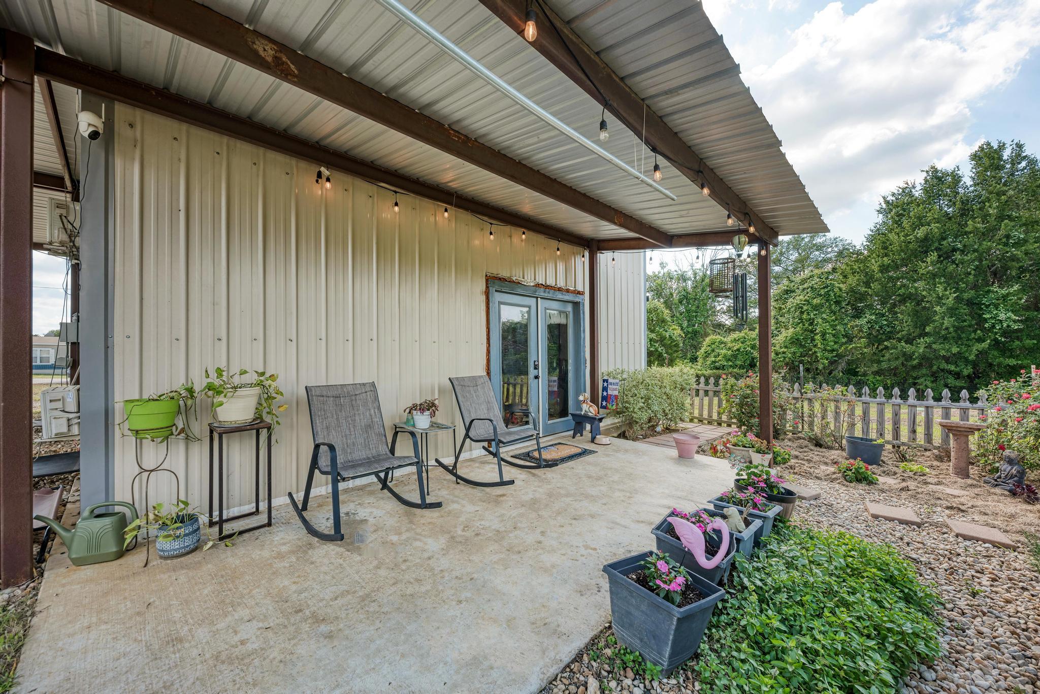 114 La Cascada Pass, Elgin, TX 78621
