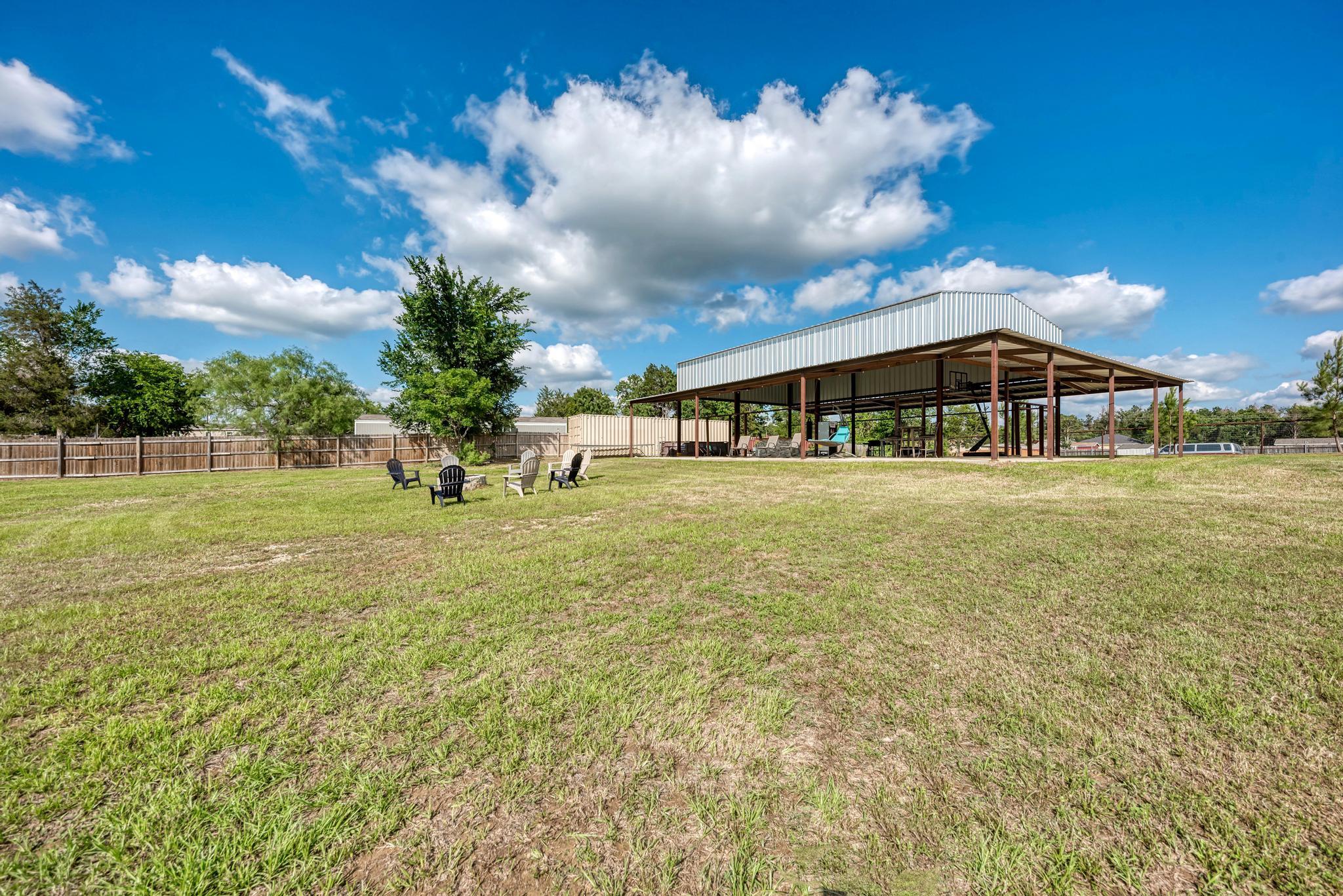 114 La Cascada Pass, Elgin, TX 78621