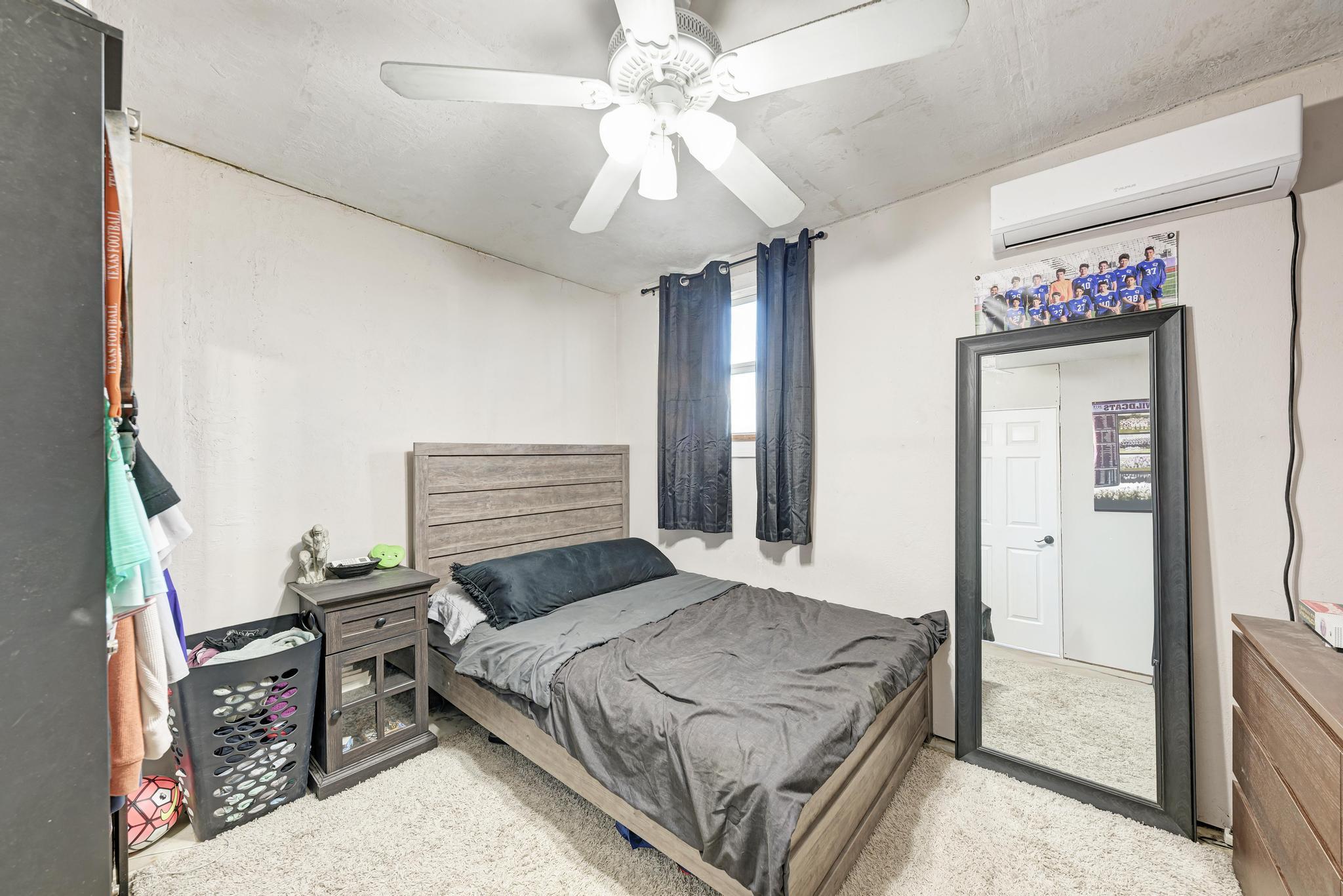114 La Cascada Pass, Elgin, TX 78621