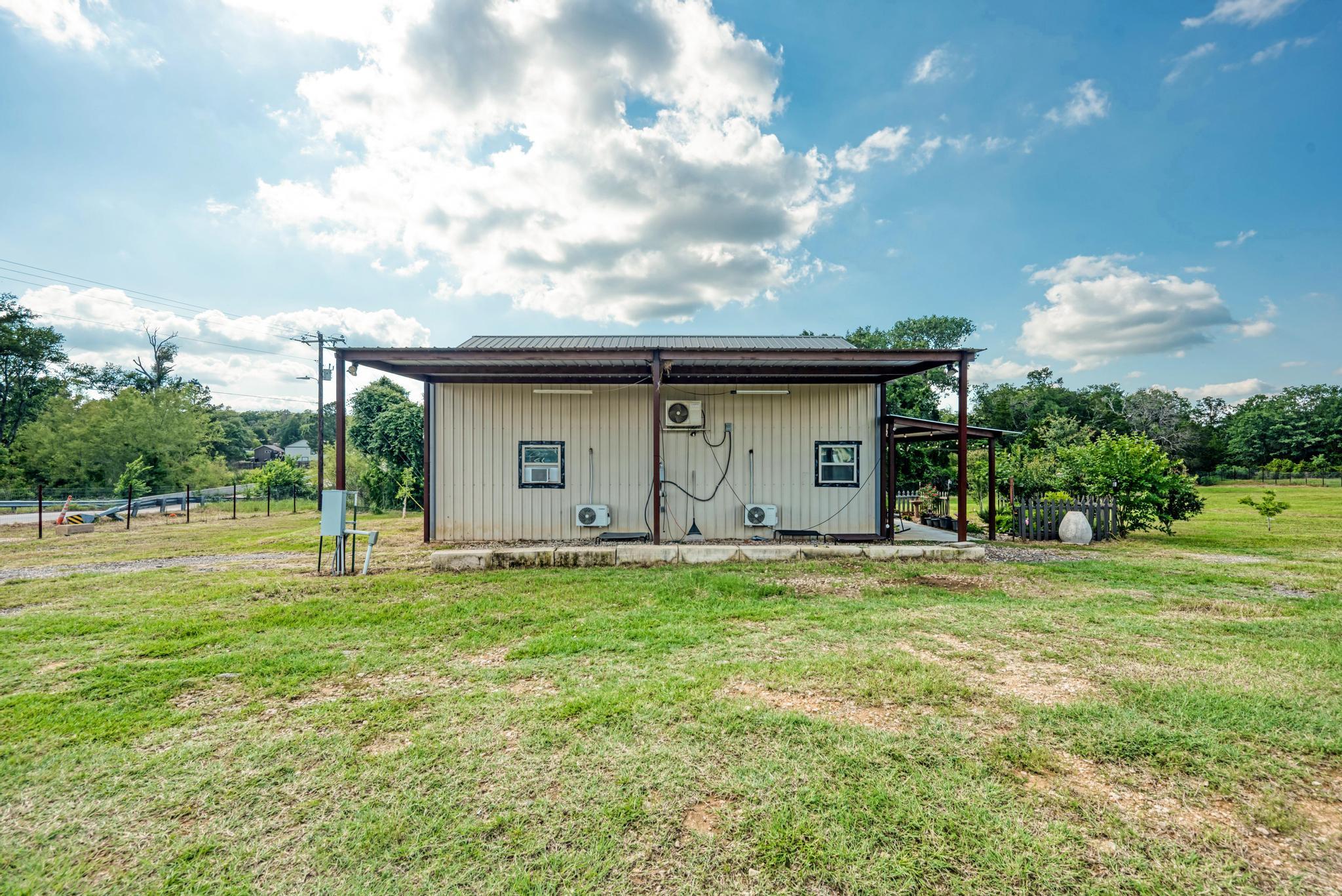 114 La Cascada Pass, Elgin, TX 78621