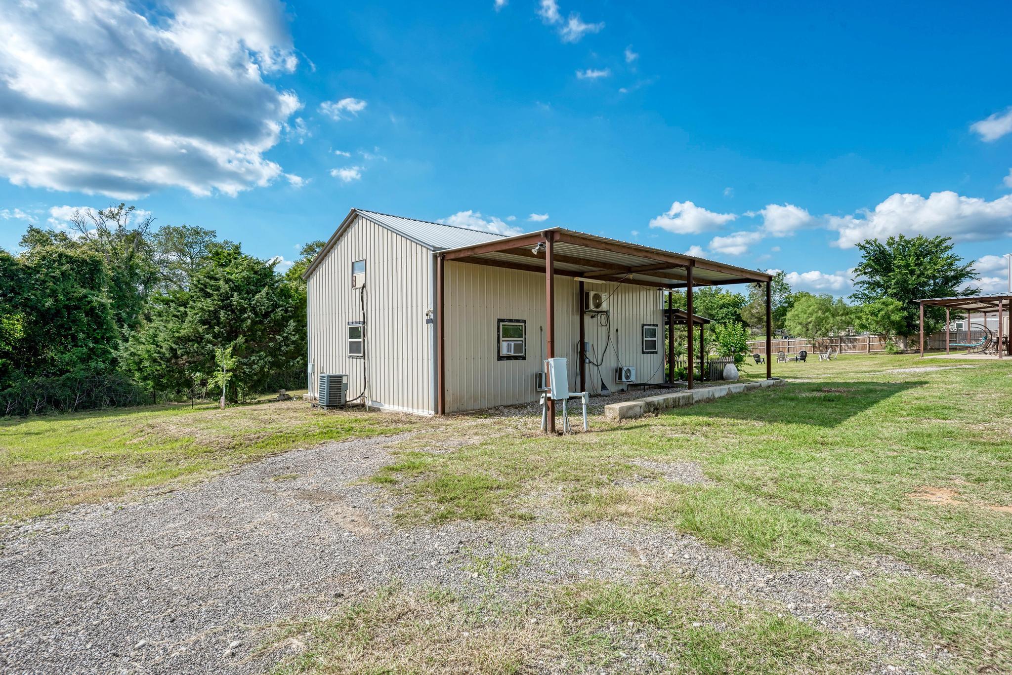 114 La Cascada Pass, Elgin, TX 78621