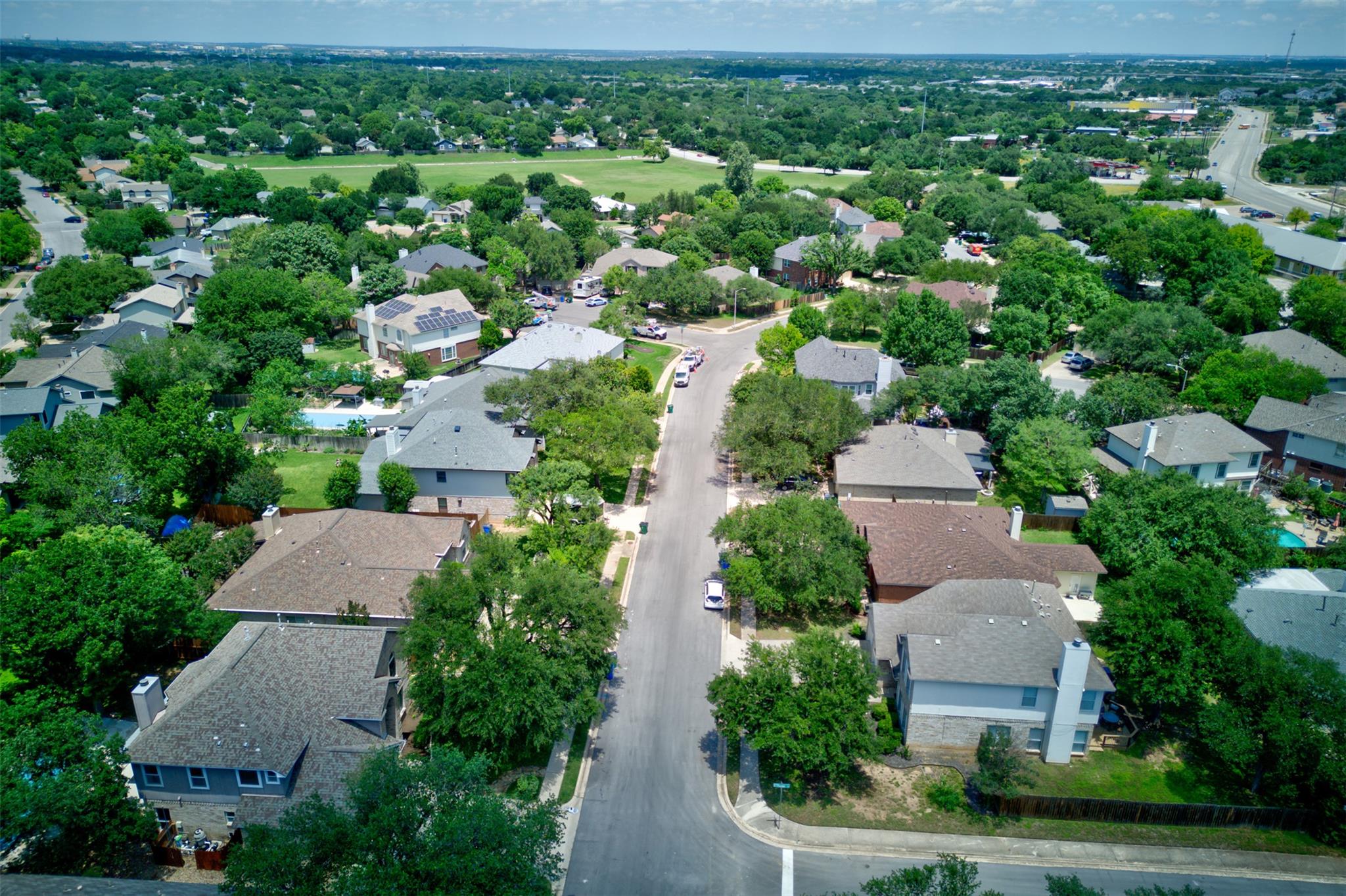 917 Woodhollow Ln, Cedar Park, TX 78613