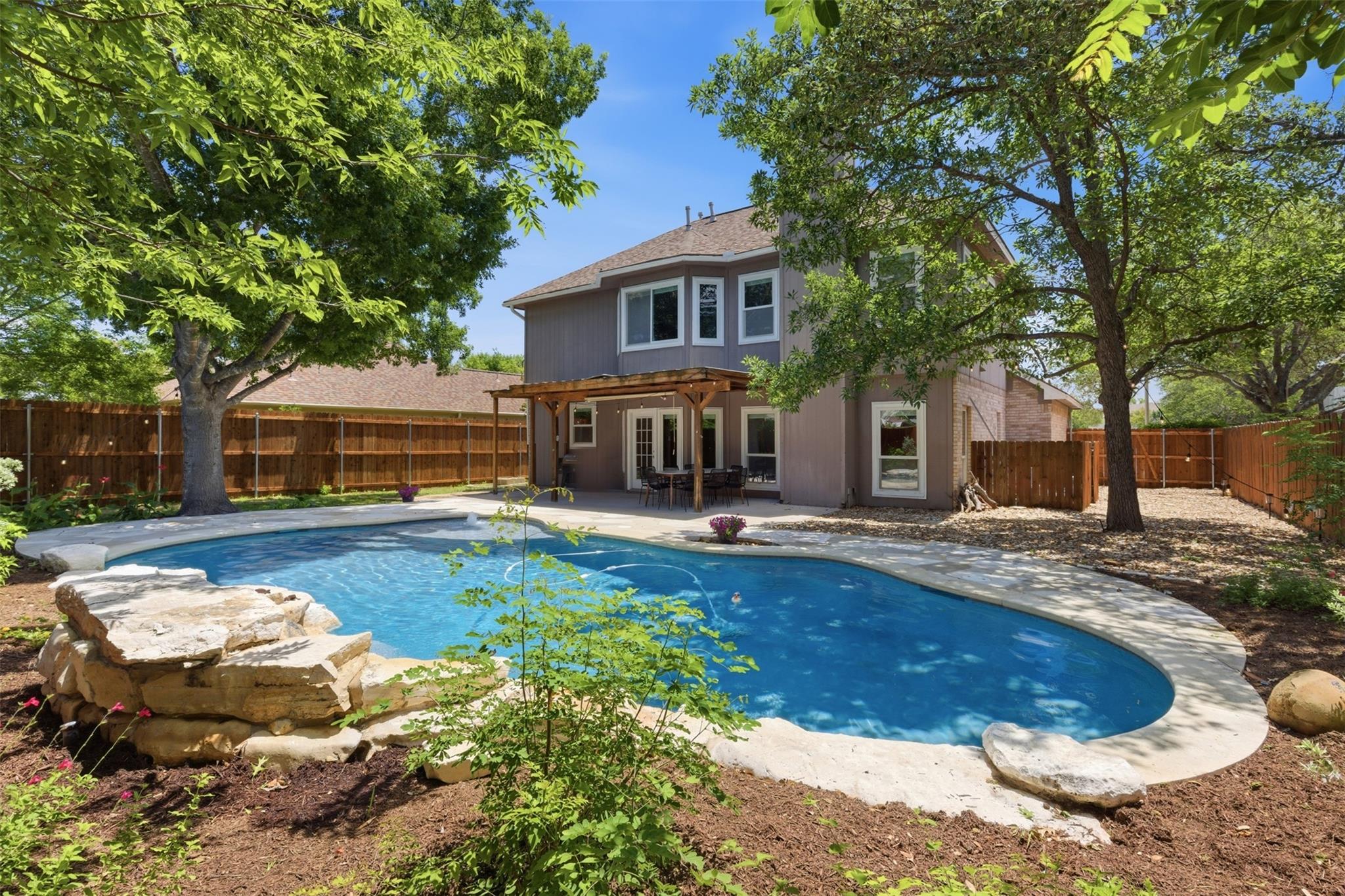 917 Woodhollow Ln, Cedar Park, TX 78613