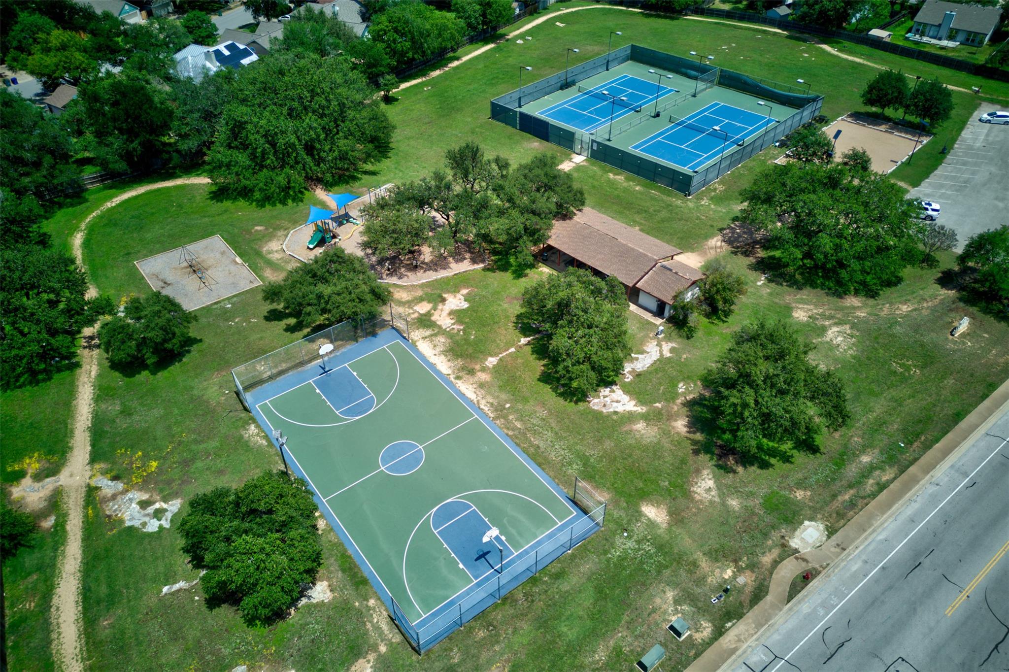 917 Woodhollow Ln, Cedar Park, TX 78613
