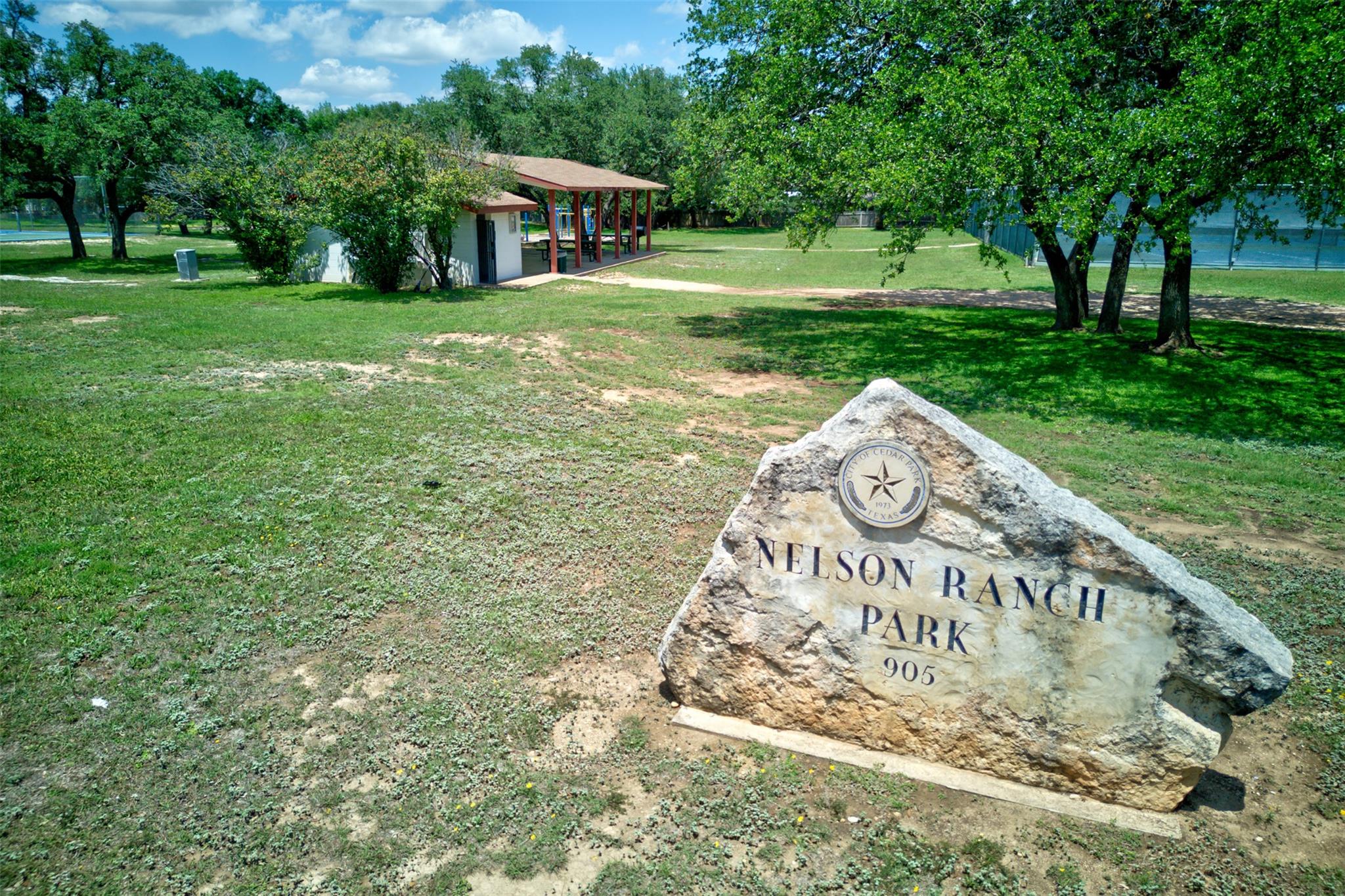 917 Woodhollow Ln, Cedar Park, TX 78613