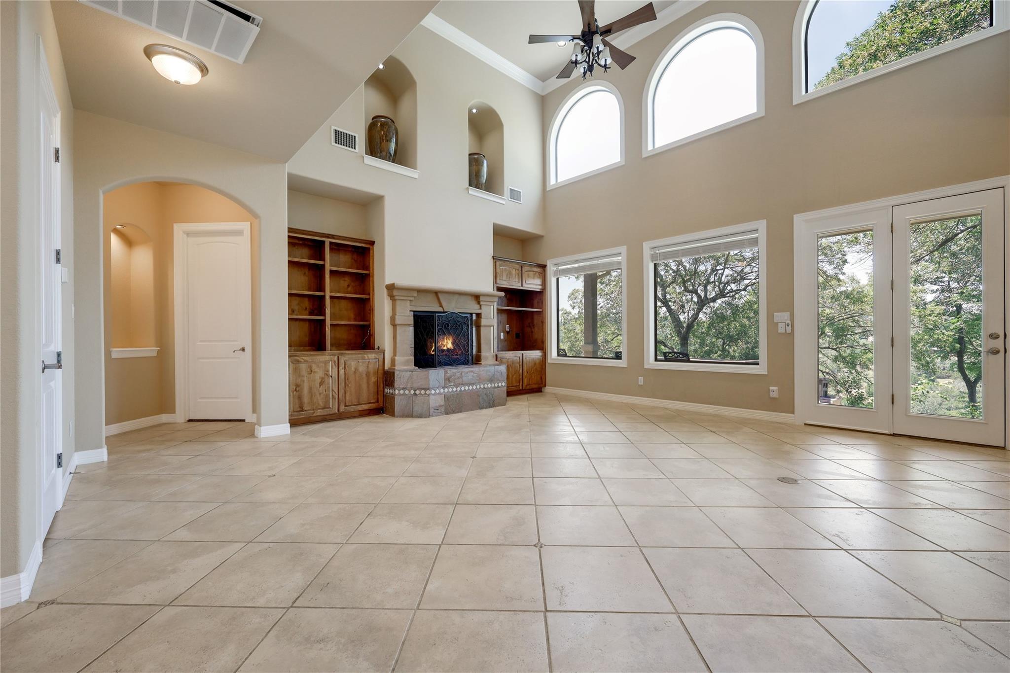 18007 Crystal Cv, Jonestown, TX 78645