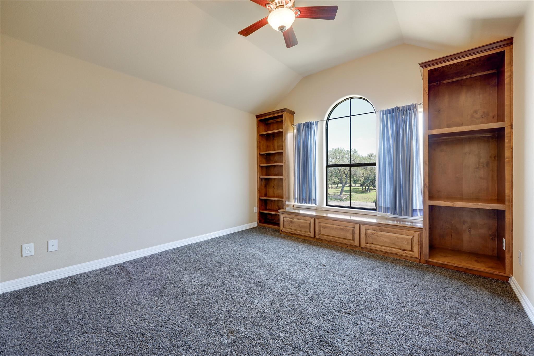 18007 Crystal Cv, Jonestown, TX 78645