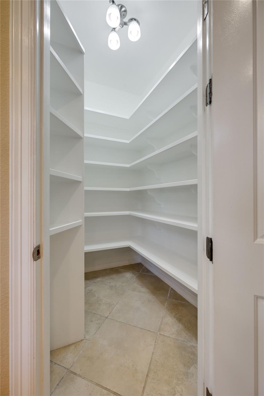 18007 Crystal Cv, Jonestown, TX 78645