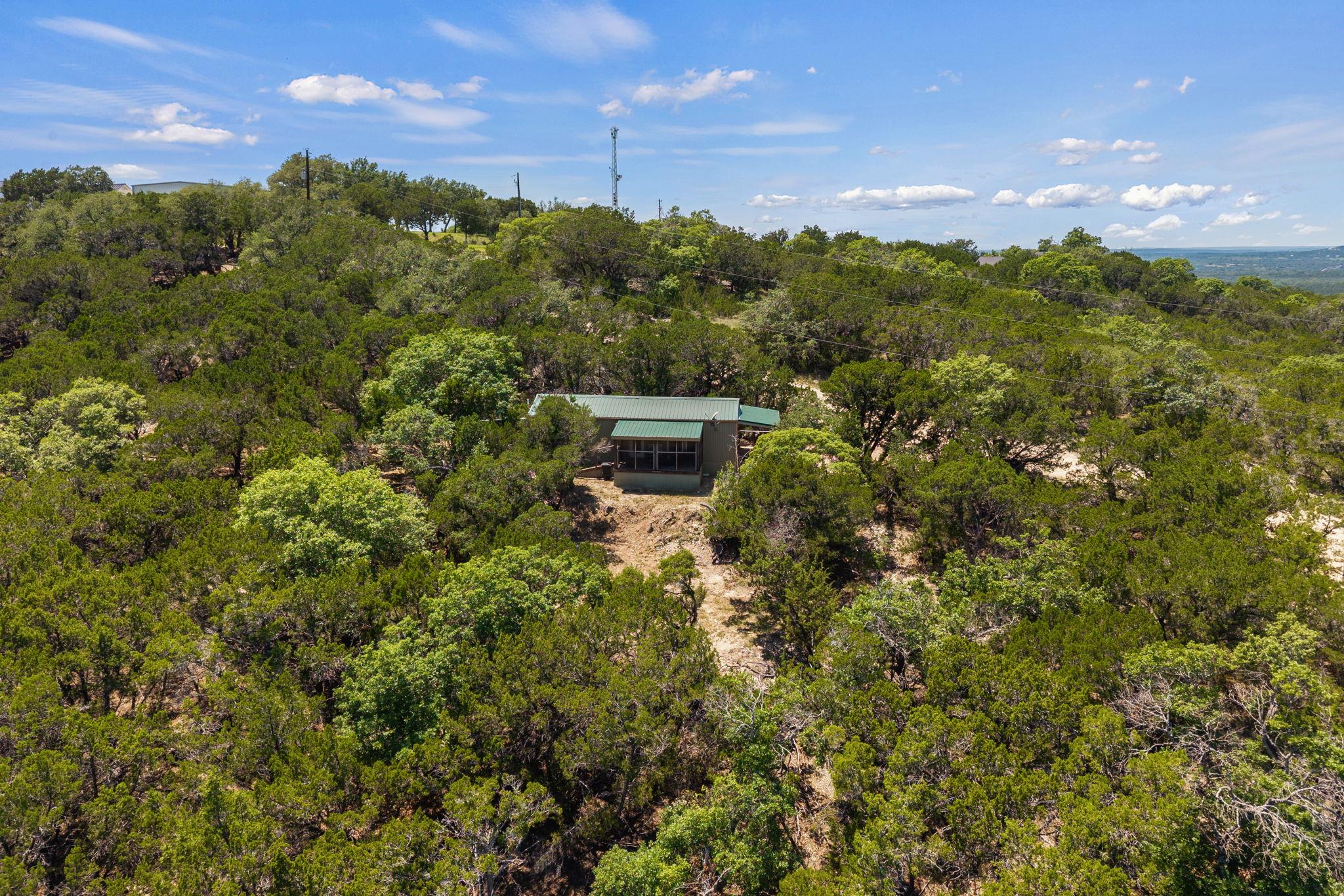 6925 White Hills Ln, Marble Falls, TX 78654