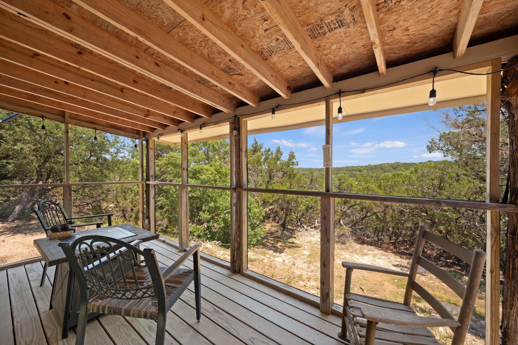 6925 White Hills Ln, Marble Falls, TX 78654