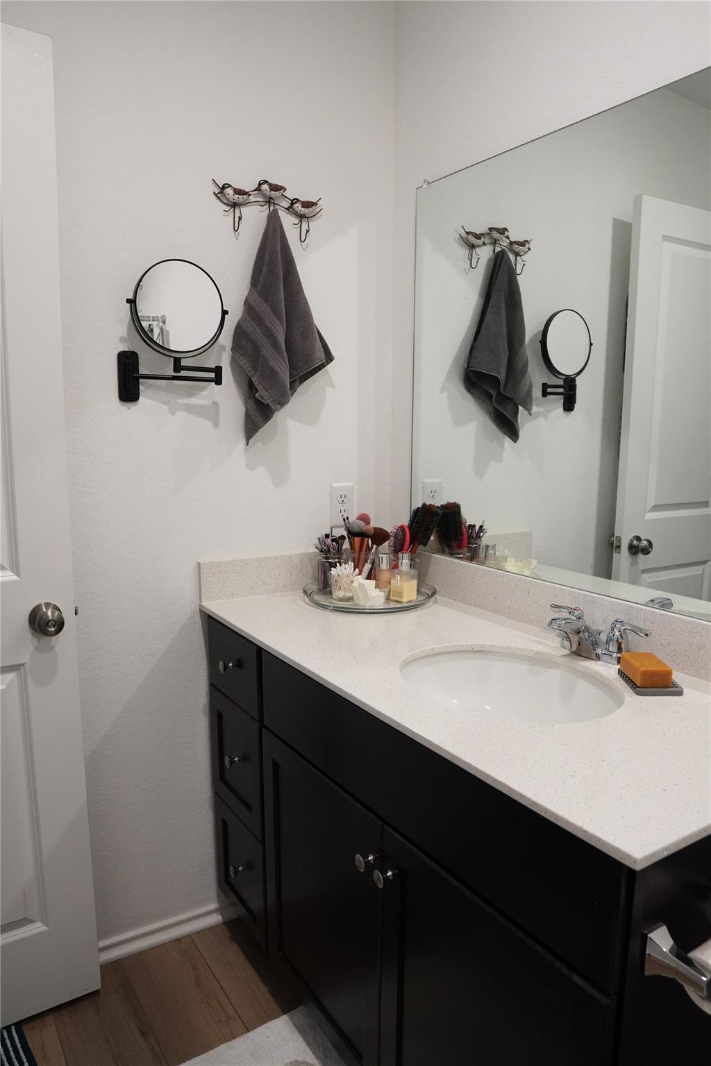13804 Knights Branch Dr, Elgin, TX 78621