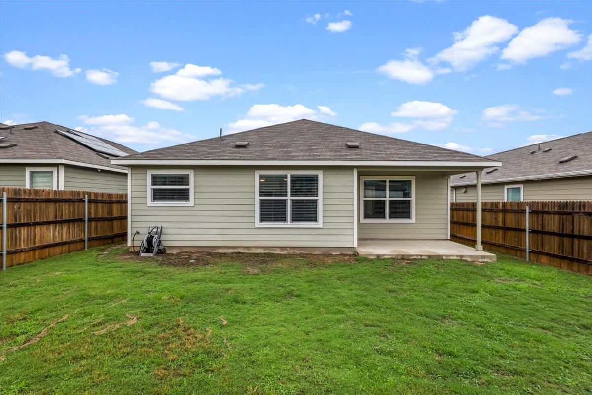 105 Guardian Angel Ct, Jarrell, TX 76537