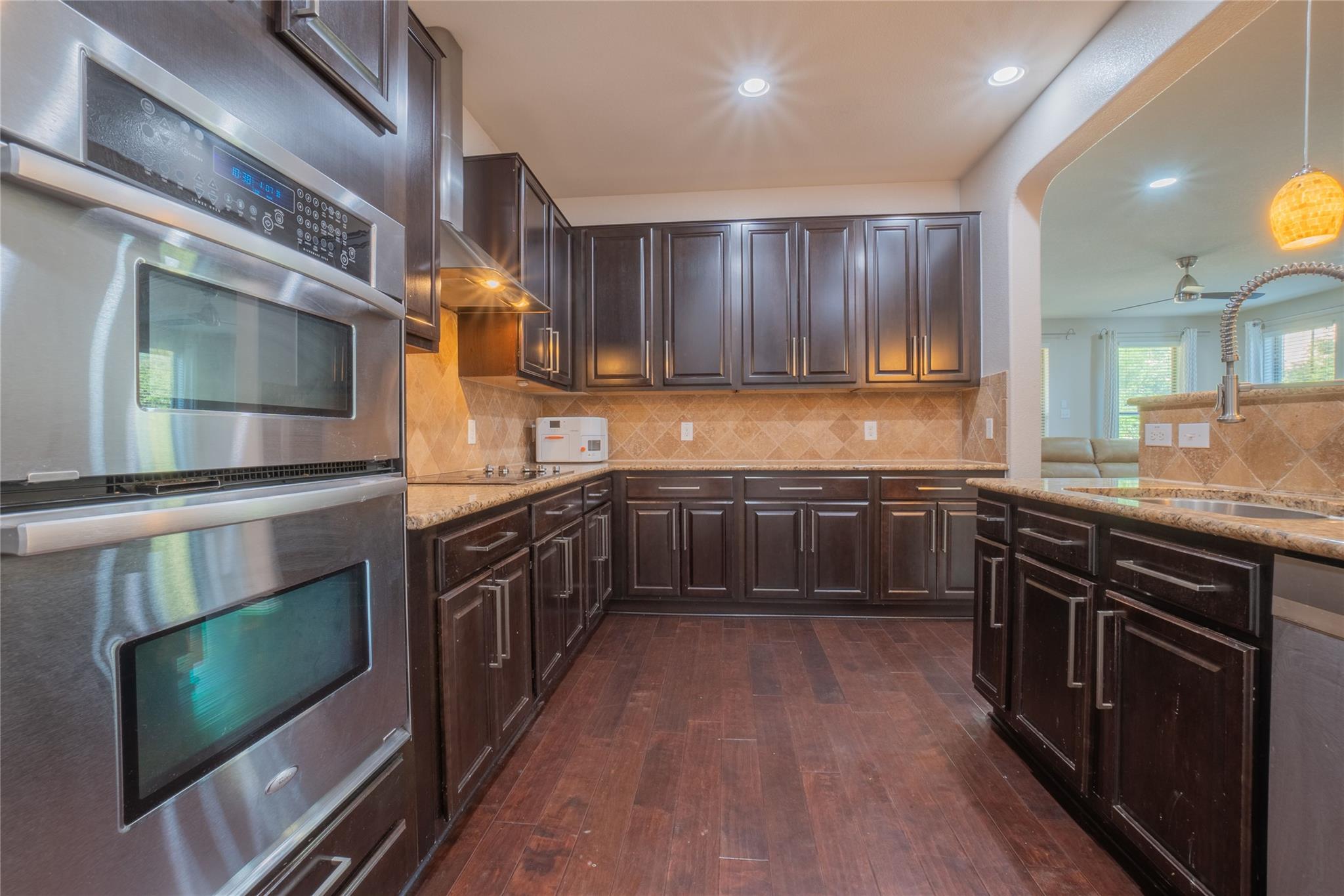 102 Outpost Cv, Cedar Park, TX 78613