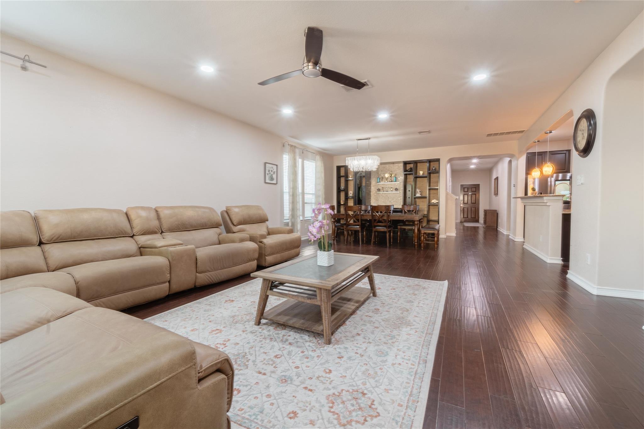 102 Outpost Cv, Cedar Park, TX 78613