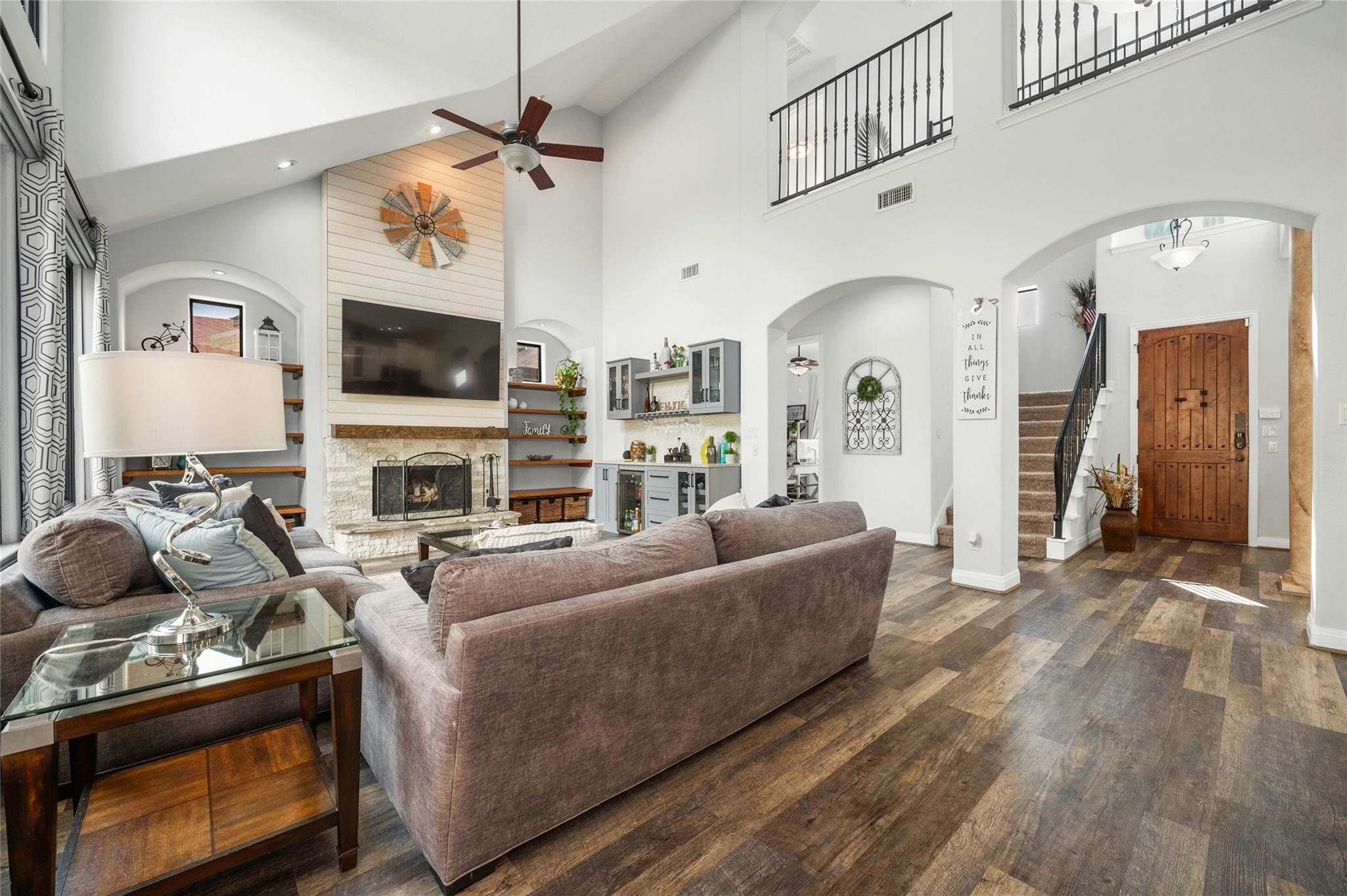 1207 Sledge Dr, Austin, TX 78734