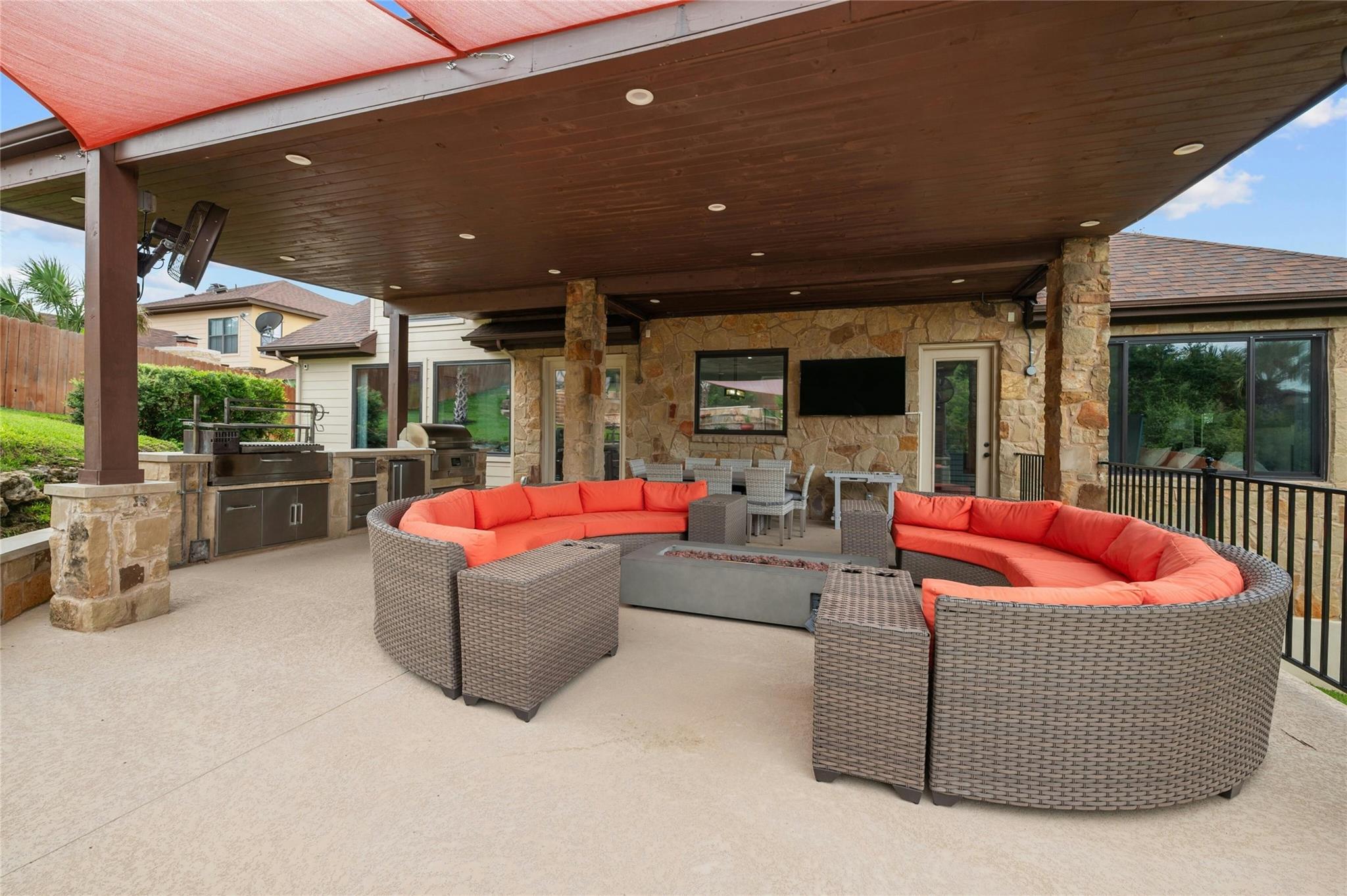 1207 Sledge Dr, Austin, TX 78734