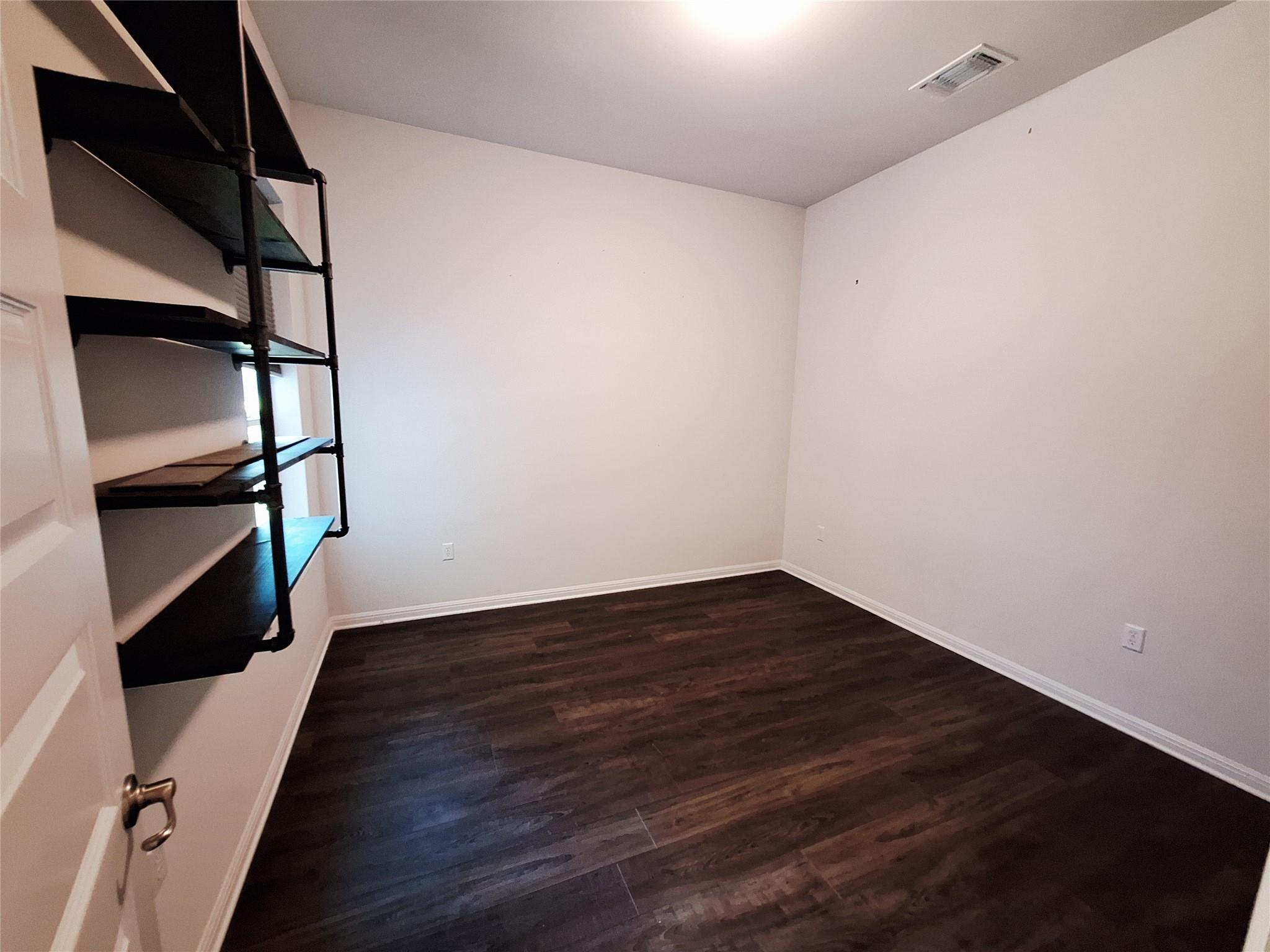 7800 Hillock Ter, Austin, TX 78744