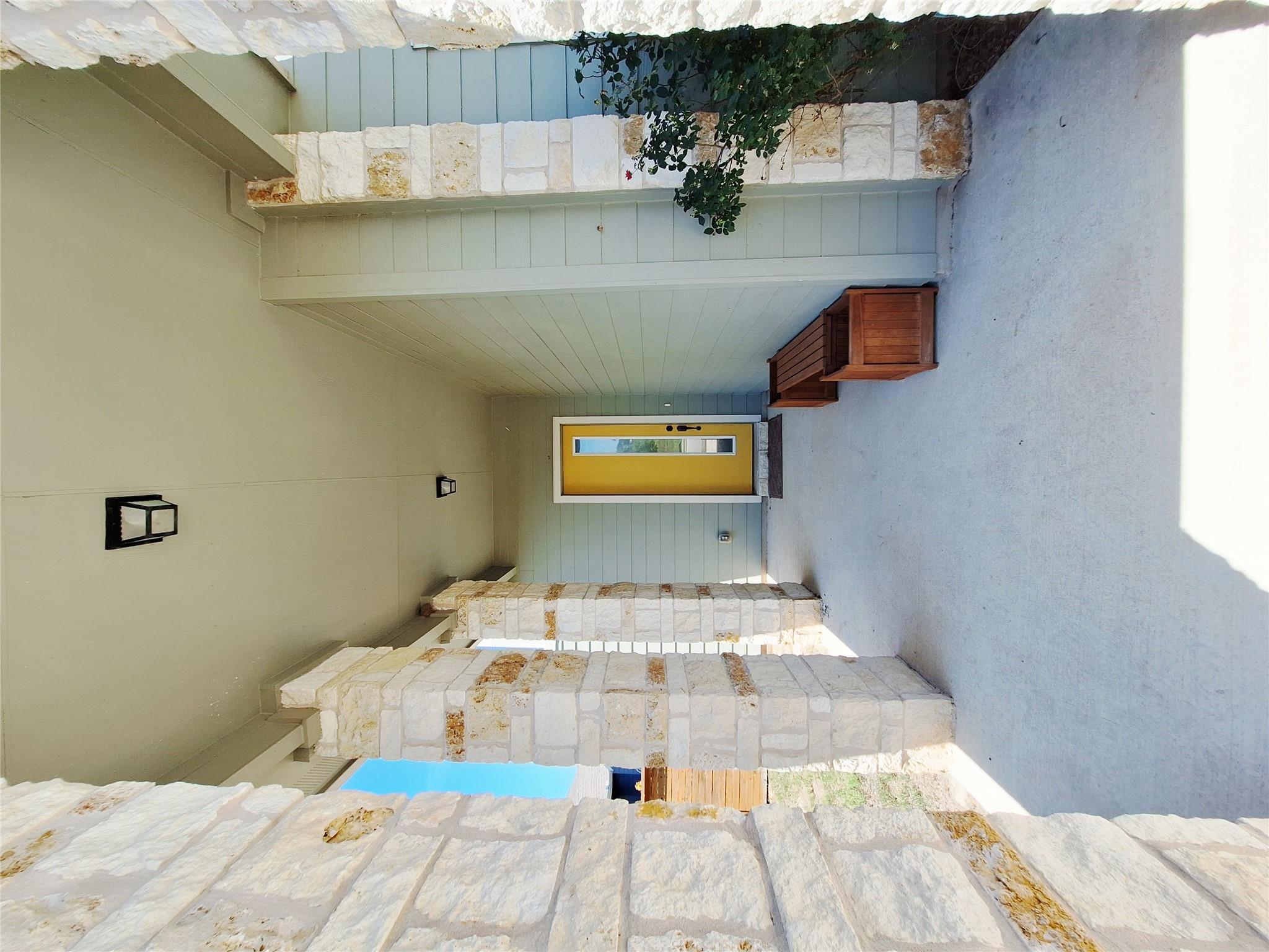7800 Hillock Ter, Austin, TX 78744