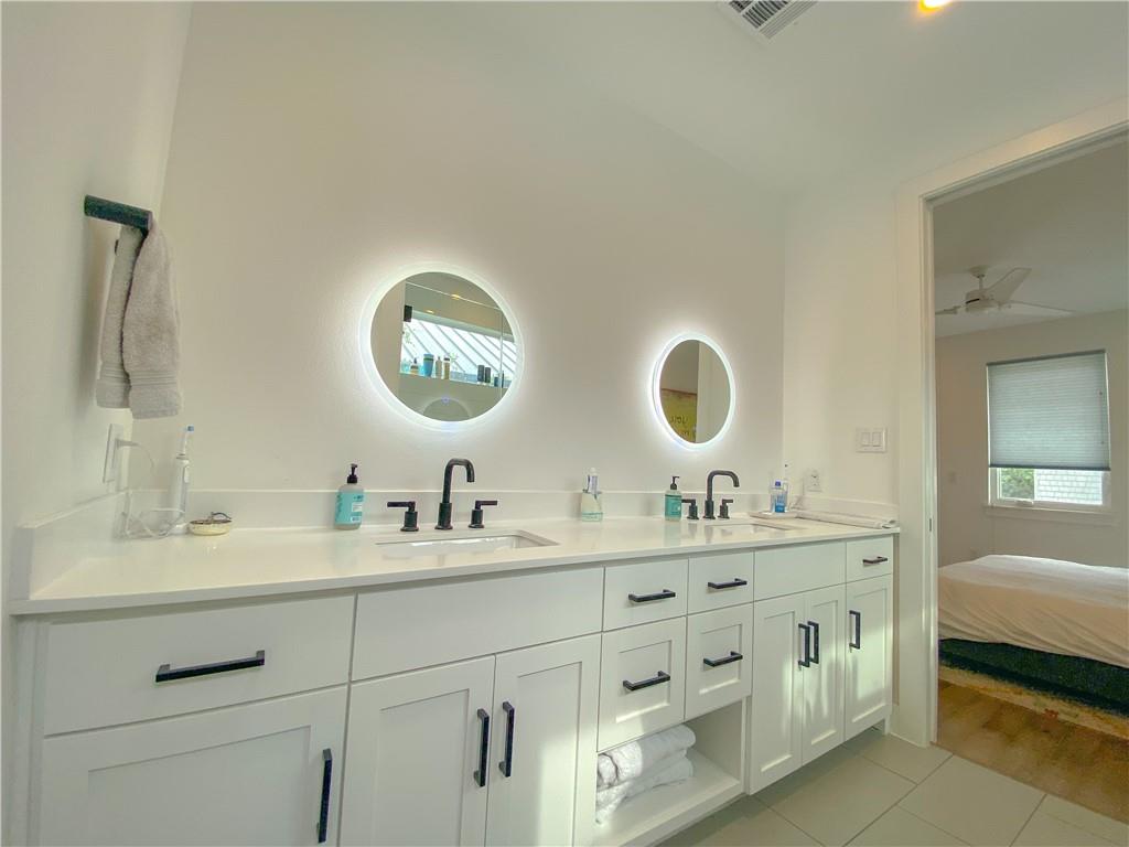 1615 S 2nd St # 6, Austin, TX 78704