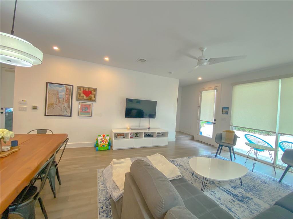 1615 S 2nd St # 6, Austin, TX 78704