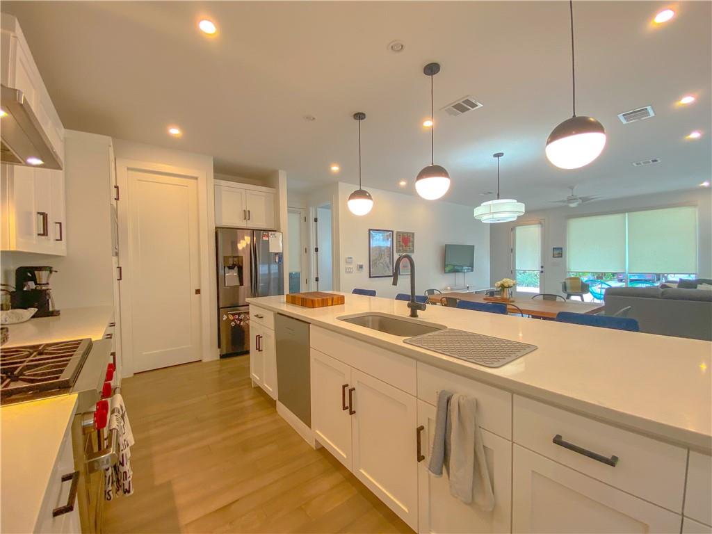 1615 S 2nd St # 6, Austin, TX 78704