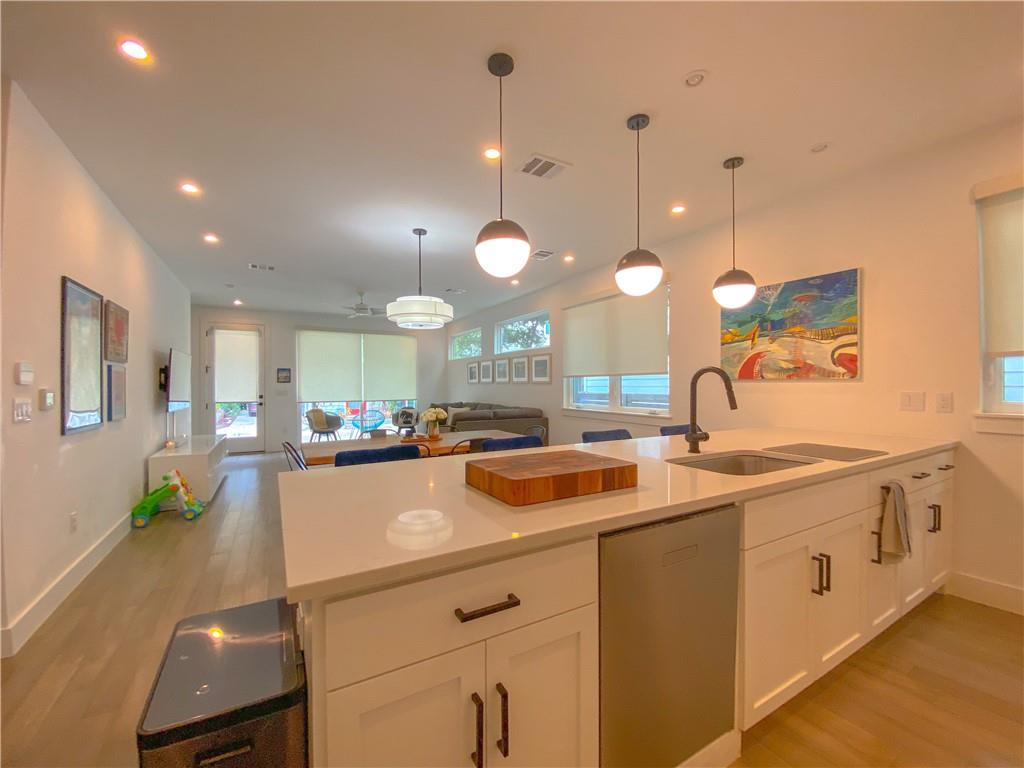 1615 S 2nd St # 6, Austin, TX 78704