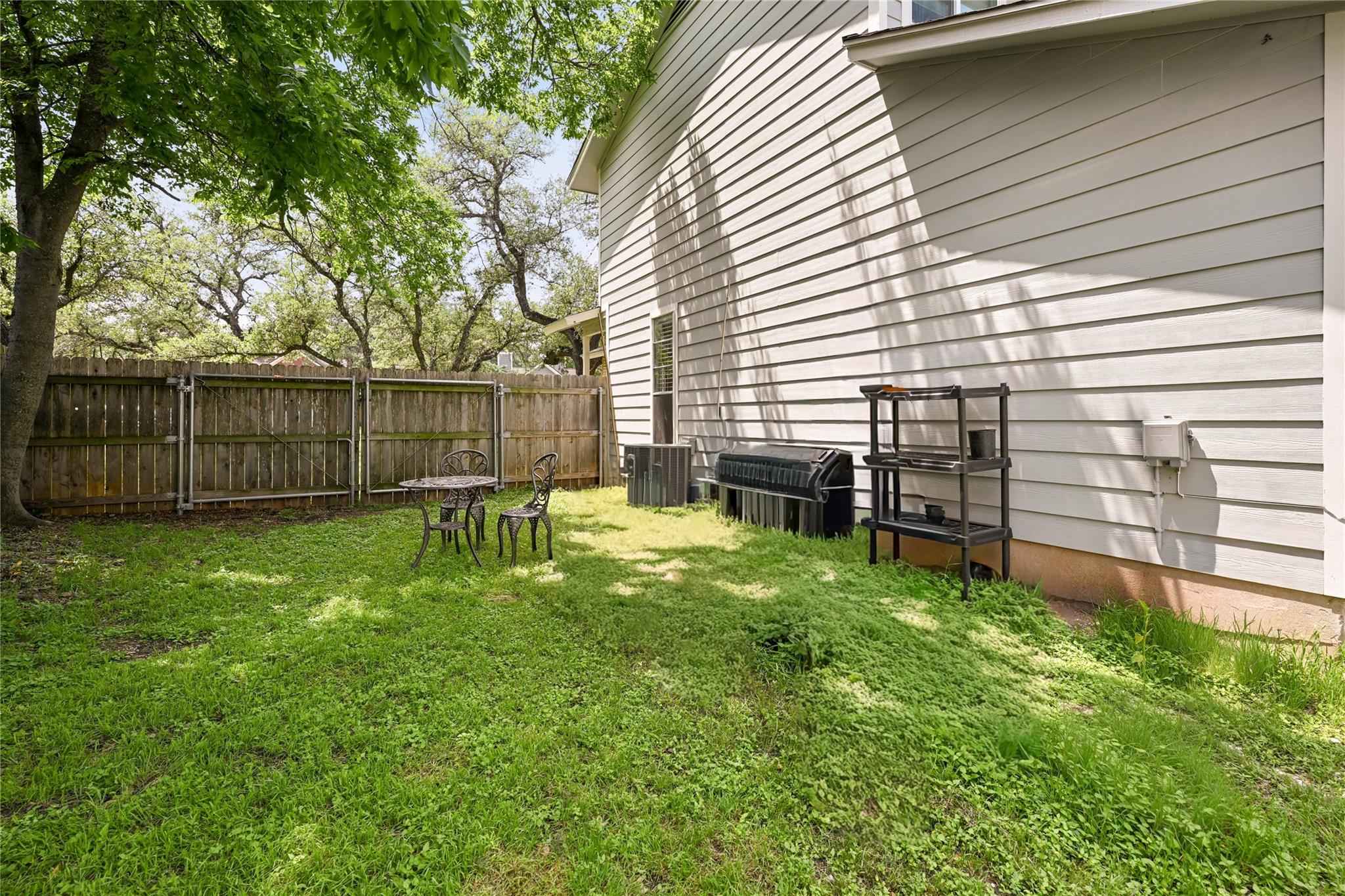 8710 Clearbrook Trl # A and B, Austin, TX 78729