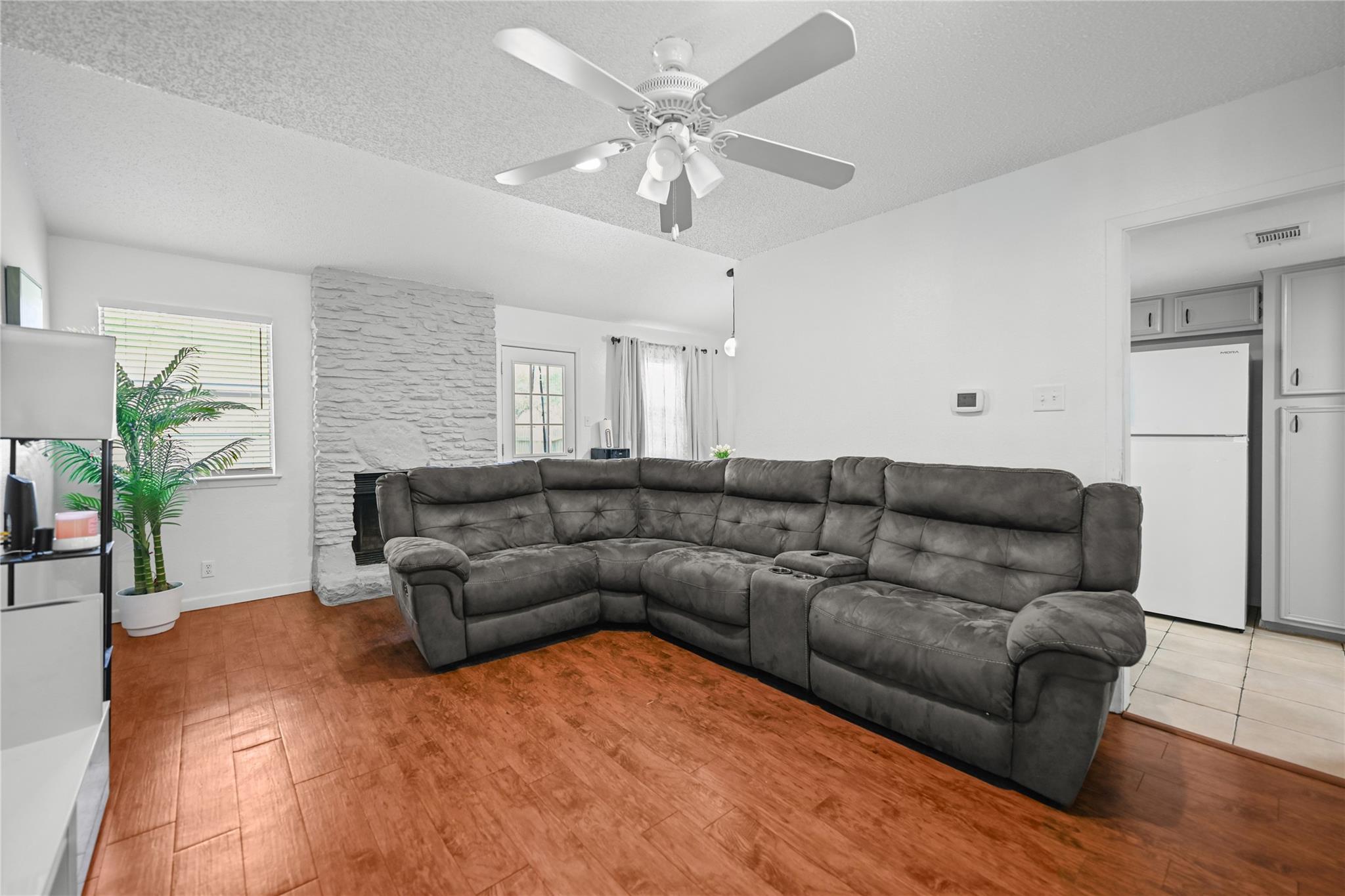 8710 Clearbrook Trl # A and B, Austin, TX 78729