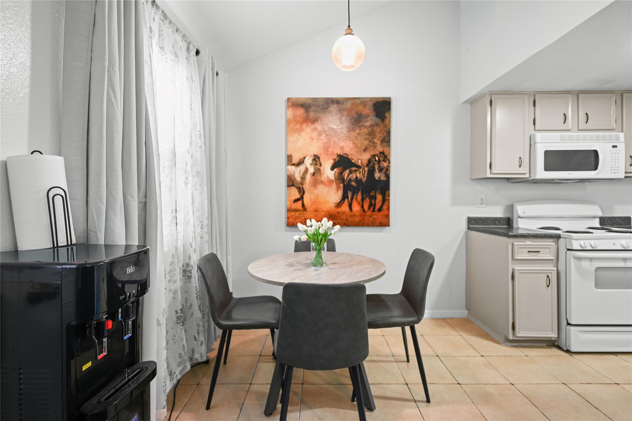 8710 Clearbrook Trl # A and B, Austin, TX 78729