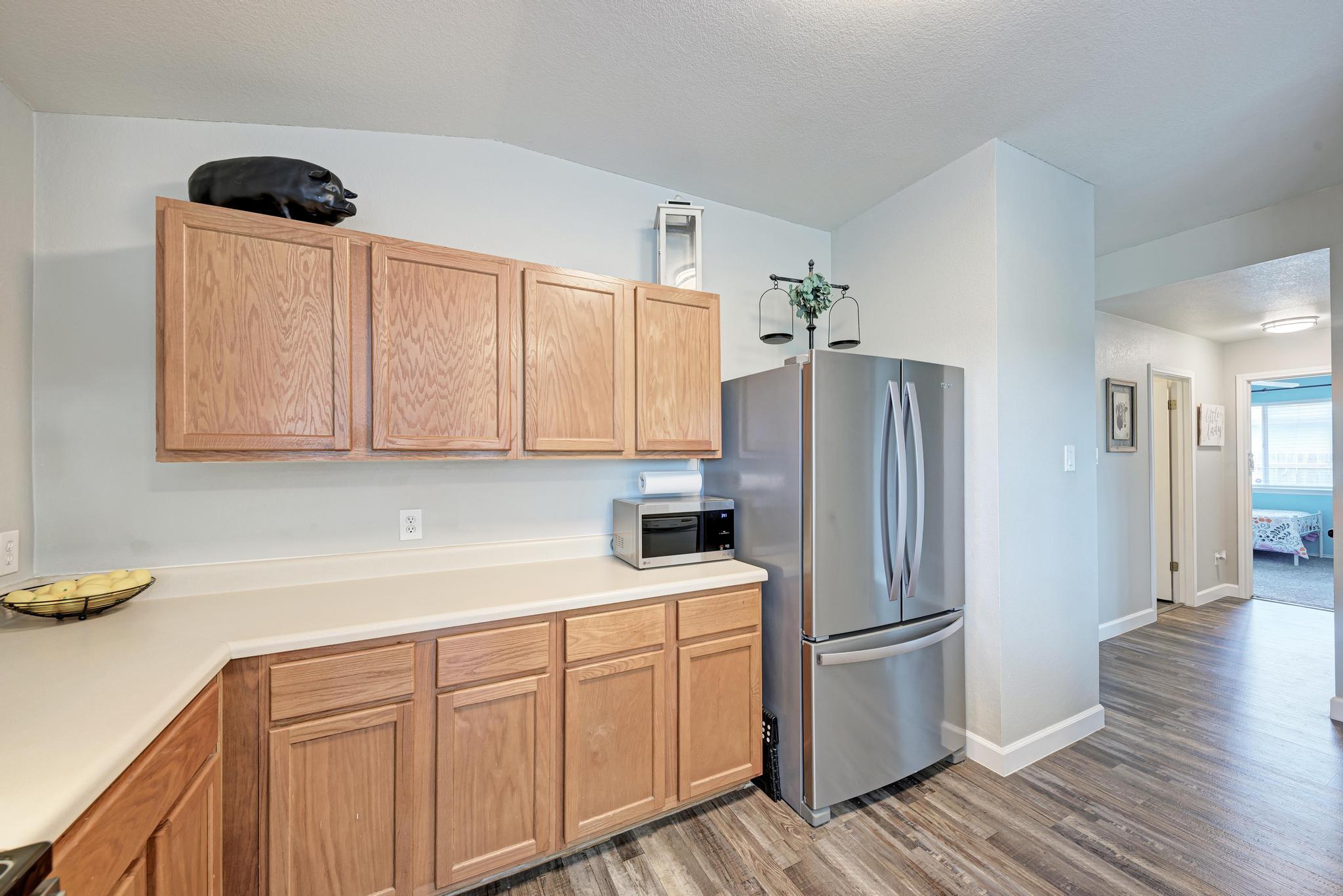 311 Creek Ledge Dr, Hutto, TX 78634