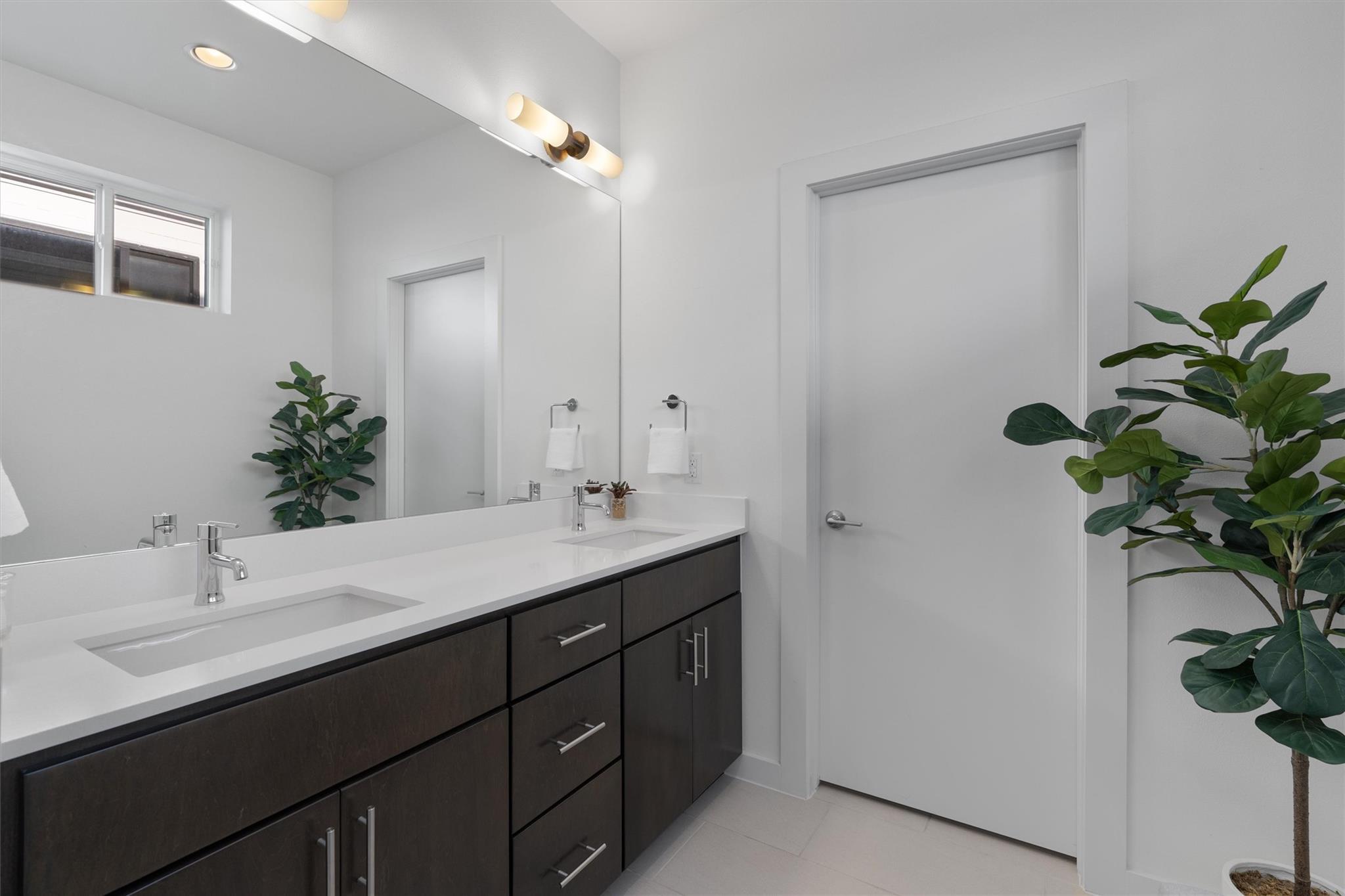 4020 Airport Blvd # 7, Austin, TX 78722