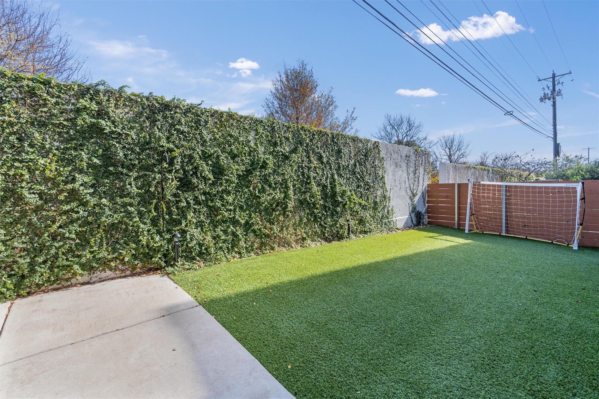 4020 Airport Blvd # 7, Austin, TX 78722