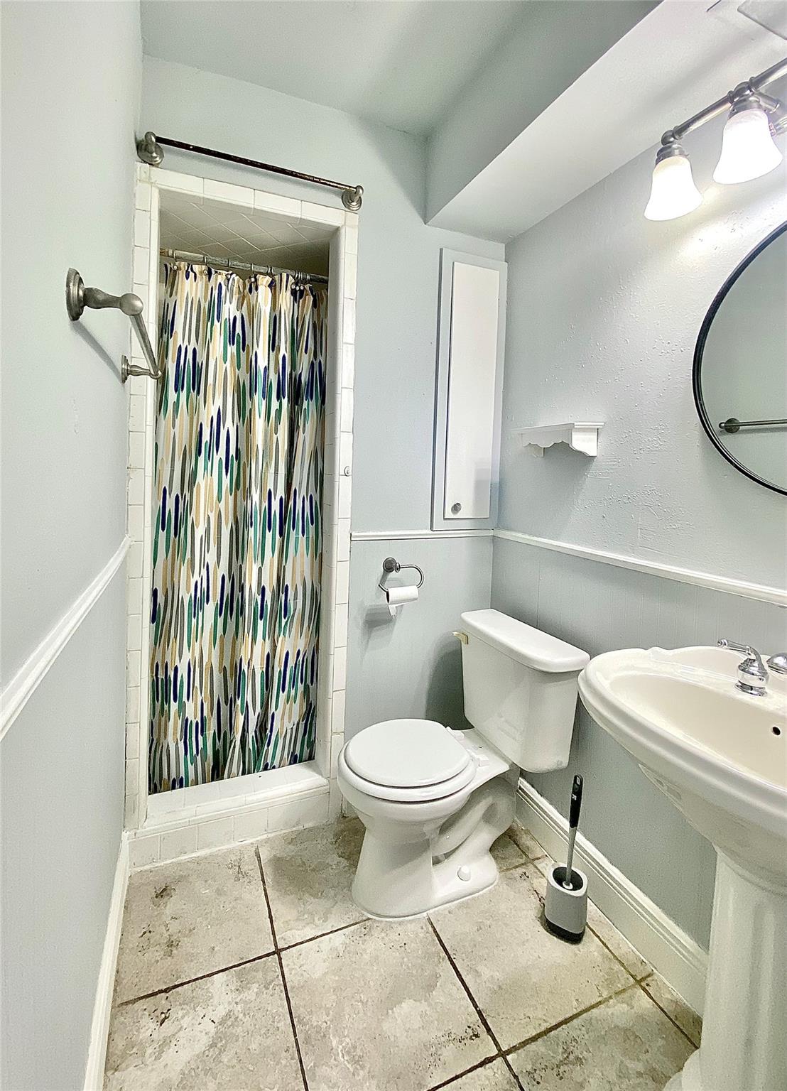 8602 Colonial Dr, Austin, TX 78758