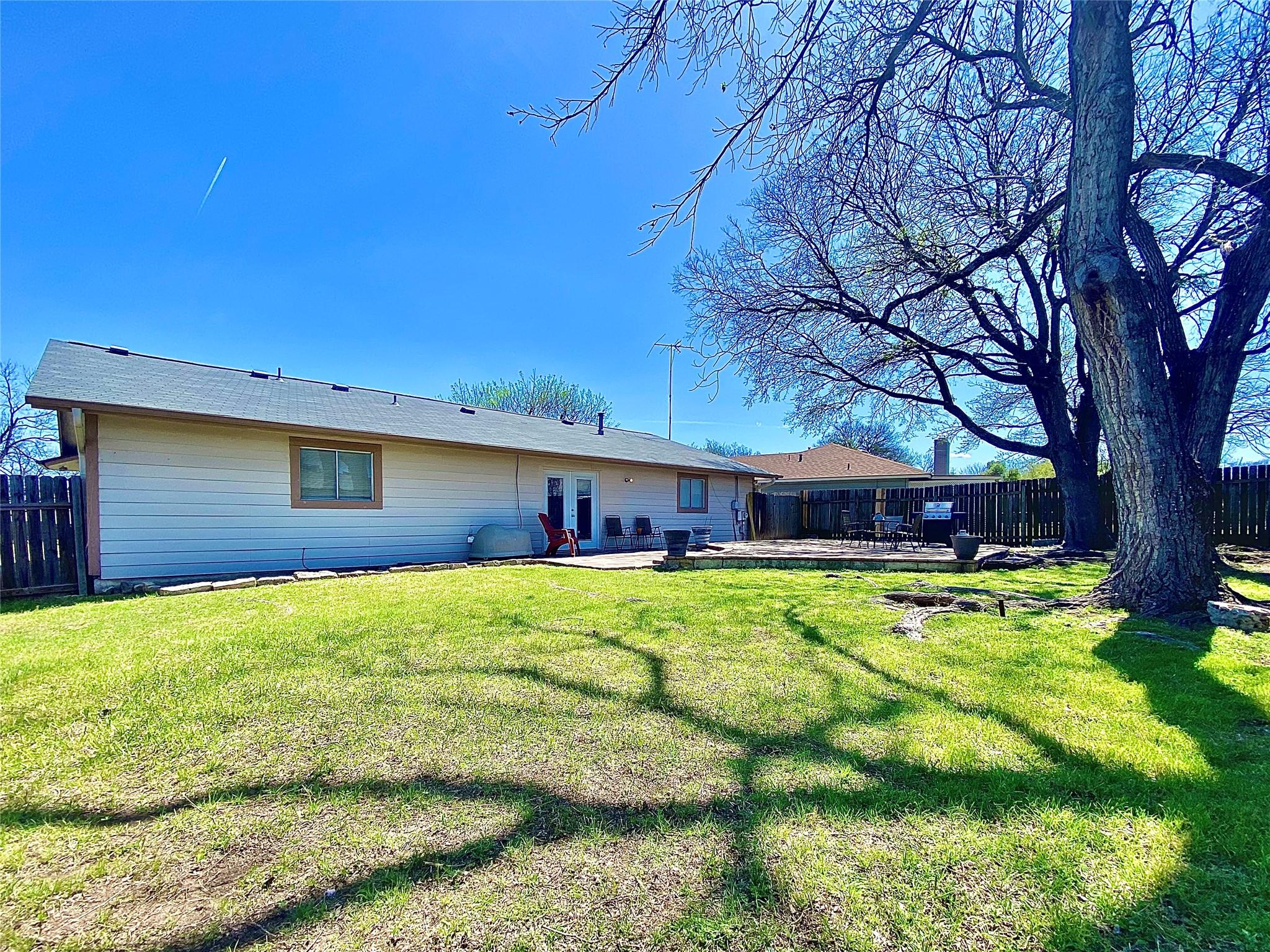 8602 Colonial Dr, Austin, TX 78758