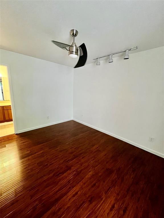 1705 Crossing Pl # 132C, Austin, TX 78741