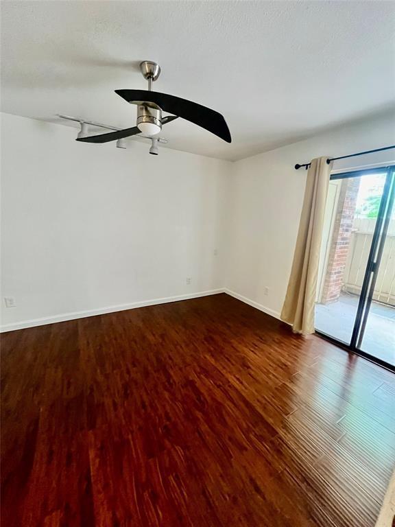 1705 Crossing Pl # 132C, Austin, TX 78741