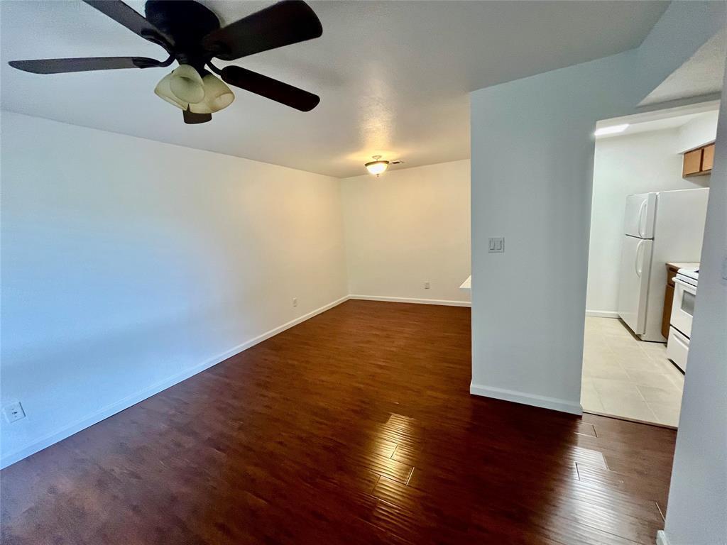 1705 Crossing Pl # 132C, Austin, TX 78741