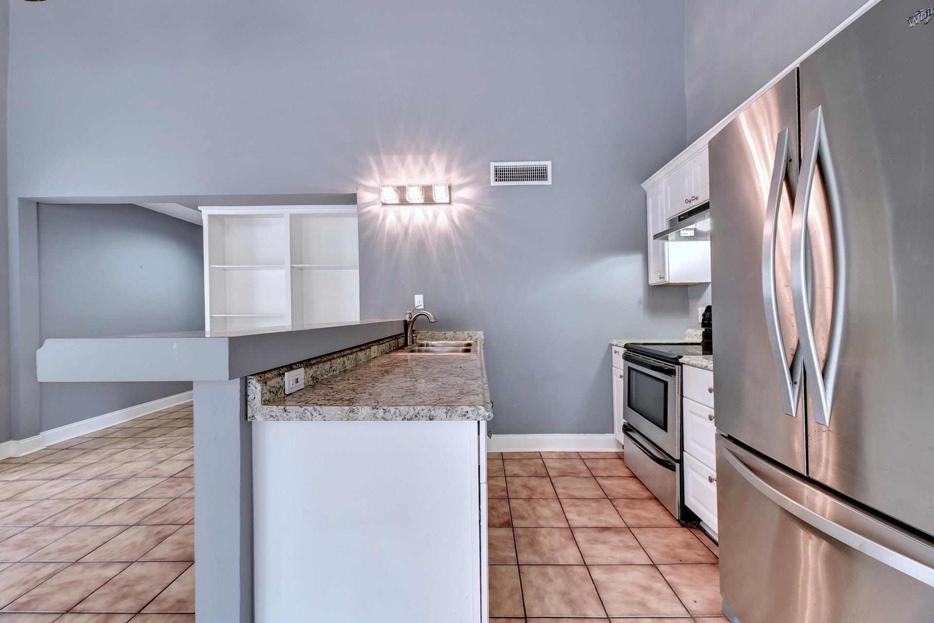 31 Marina Cir, Wimberley, TX 78676