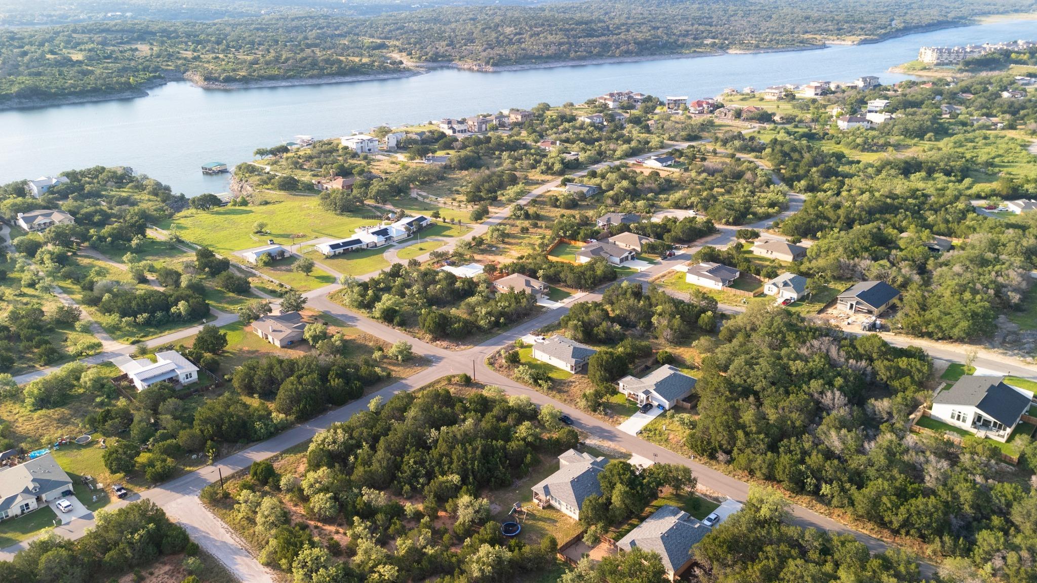 21807 Osage Ln, Lago Vista, TX 78645