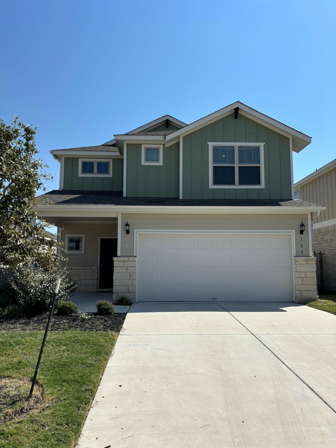 108 Bennington Dr, Liberty Hill, TX 78642
