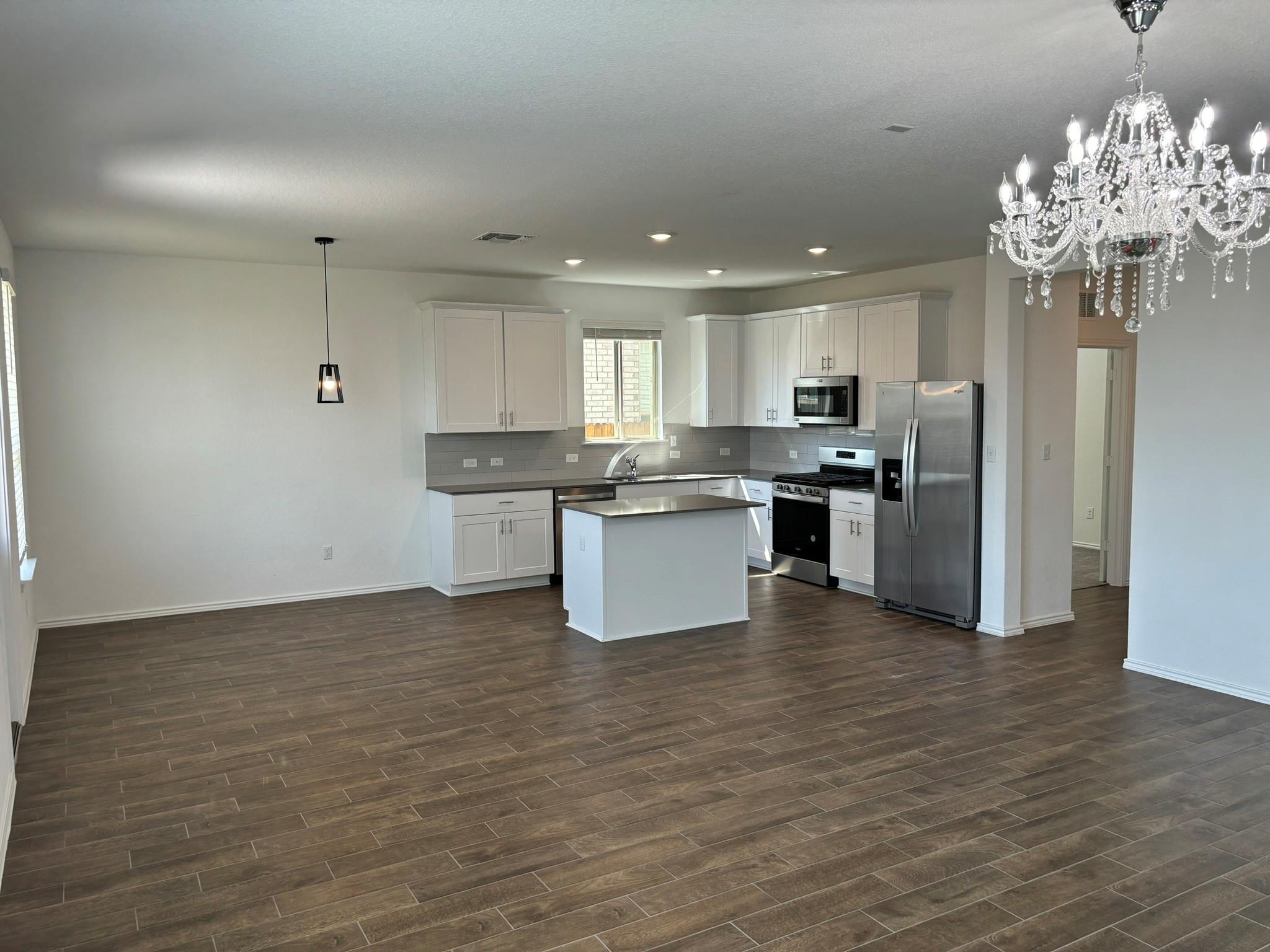 108 Bennington Dr, Liberty Hill, TX 78642
