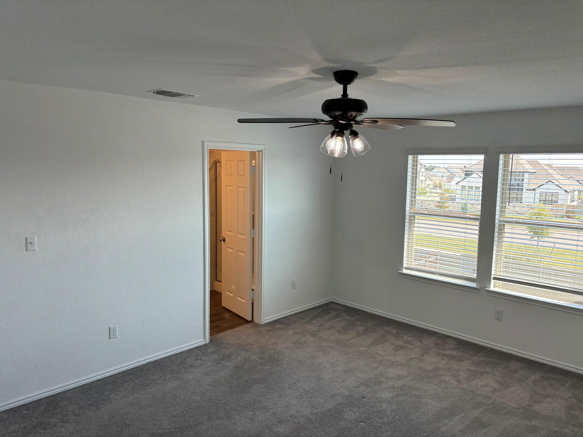 108 Bennington Dr, Liberty Hill, TX 78642