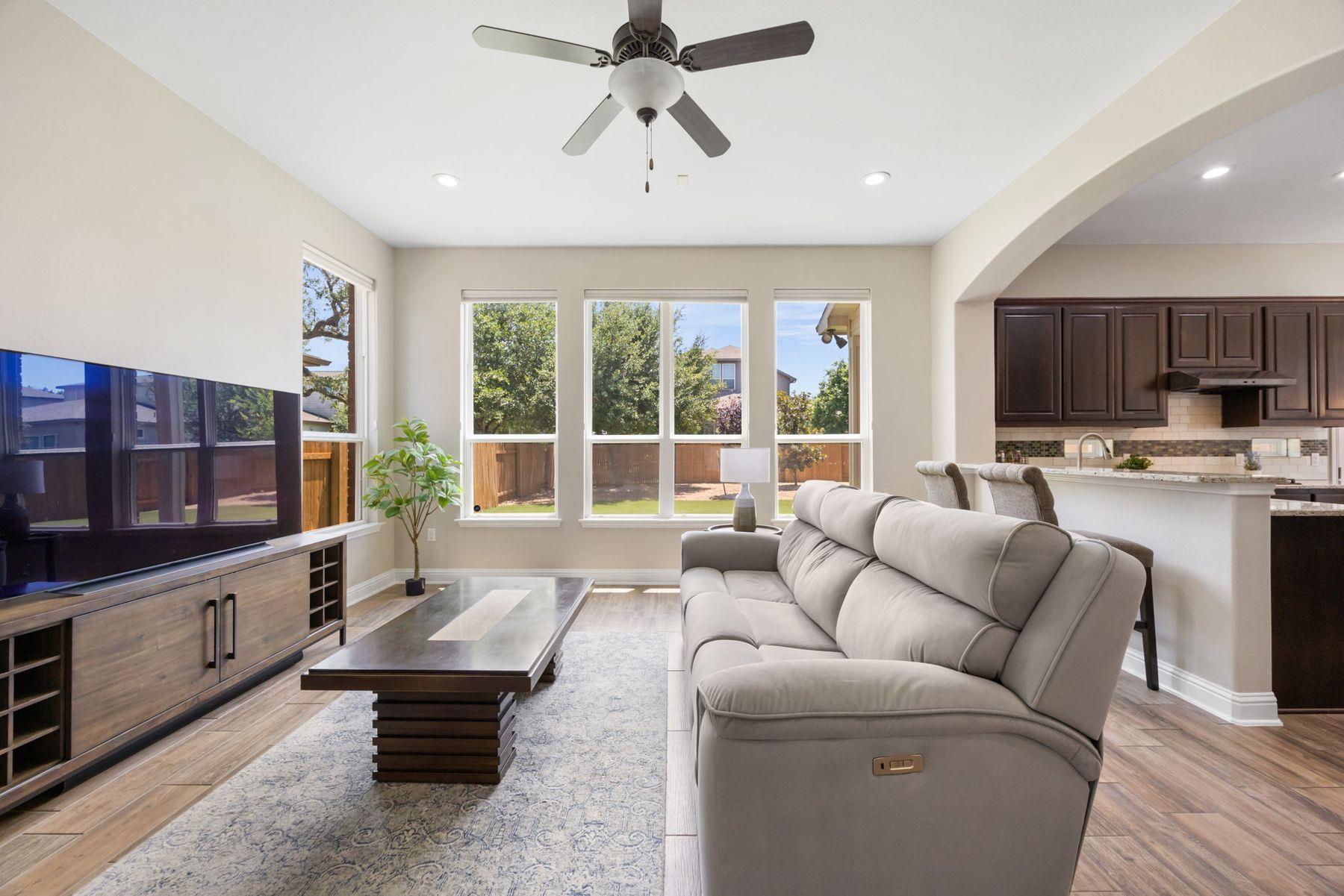 5221 Rain Lily Dr, Austin, TX 78739