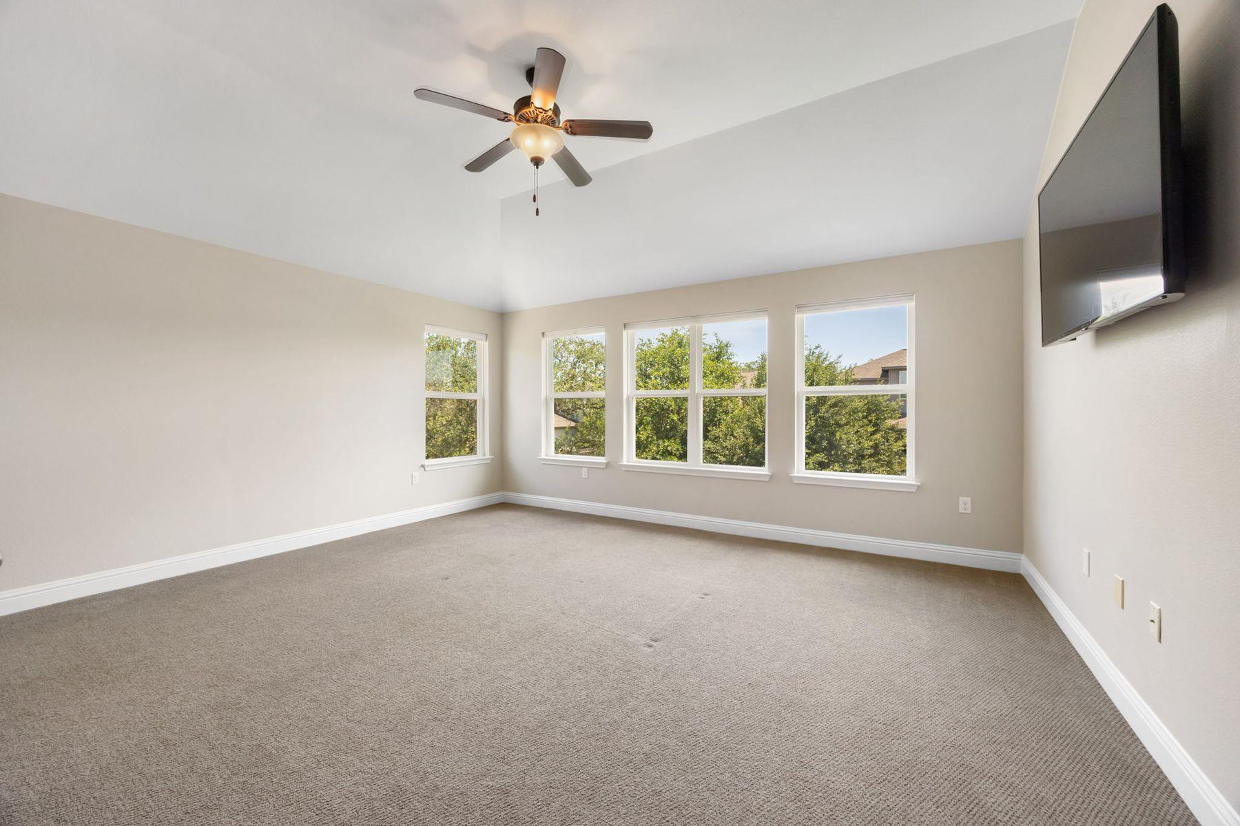 5221 Rain Lily Dr, Austin, TX 78739