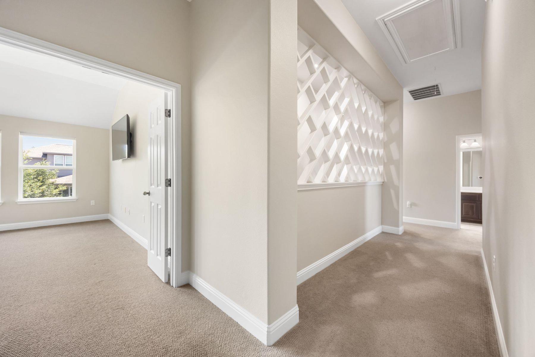 5221 Rain Lily Dr, Austin, TX 78739